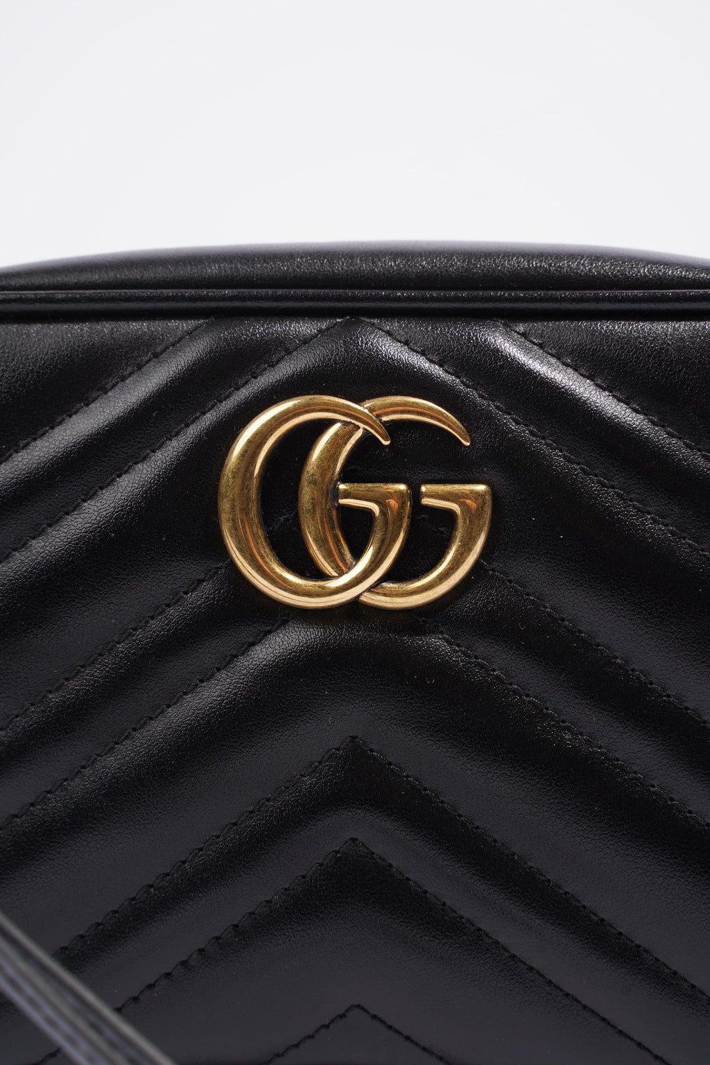 Gucci GG Marmont Matelasse Mini Black Matelasse Leather
