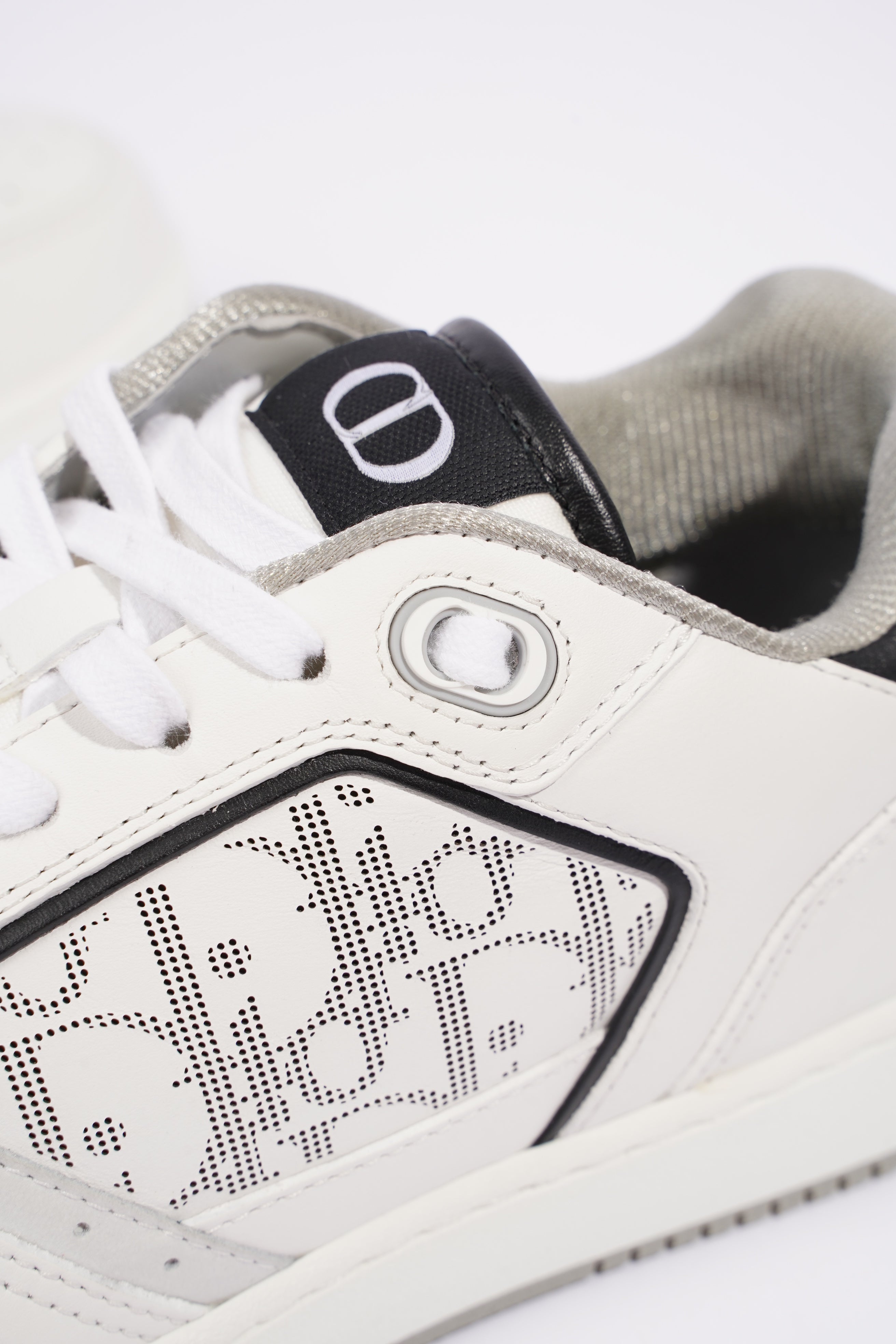 Christian Dior B27 Low-top White / Black Leather EU 39 UK 6