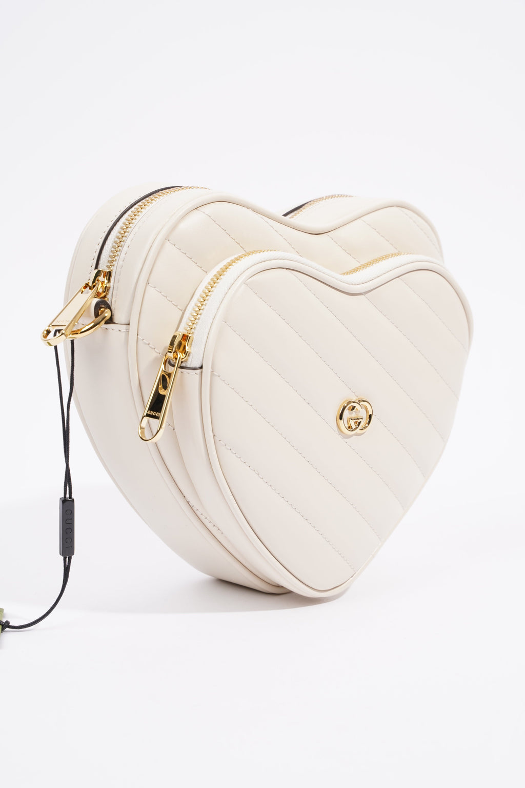 Gucci Interlocking G Mini Heart Cream Matelasse Leather