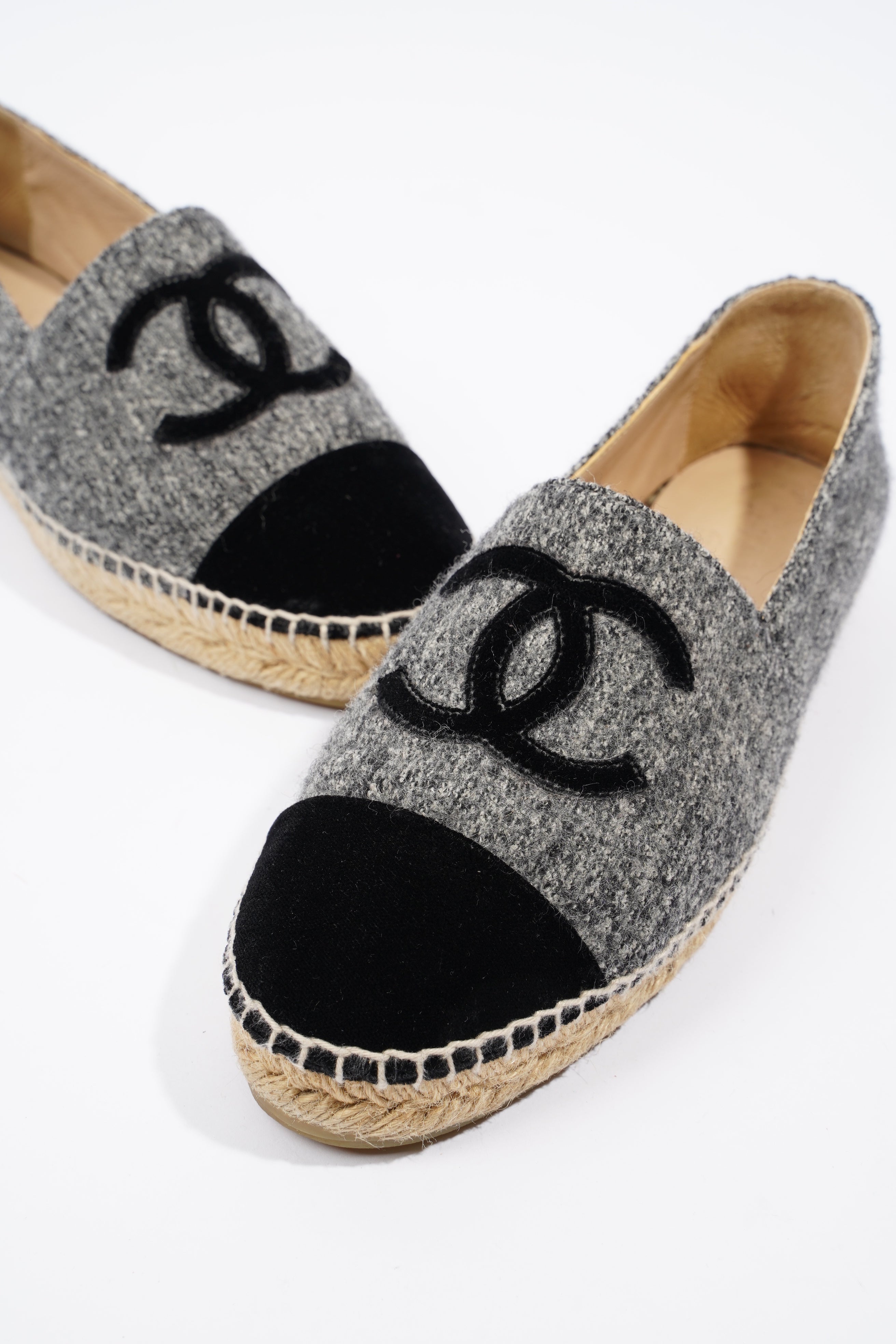 Chanel Espadrilles Grey / Black Fabric EU 40 UK 7