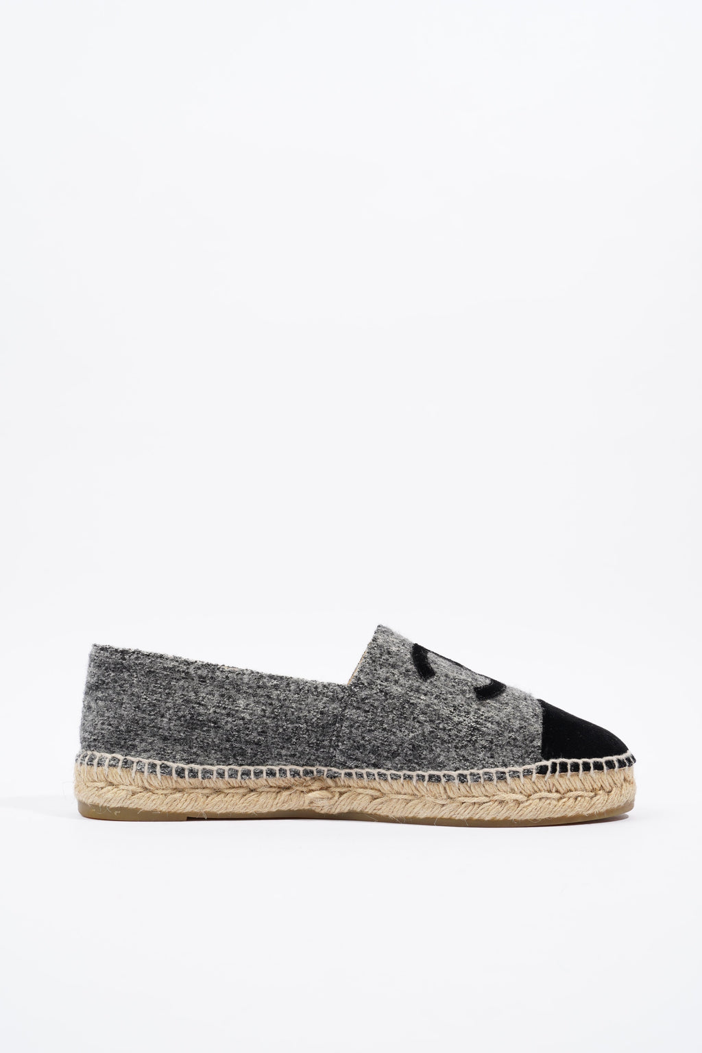 Chanel Espadrilles Grey / Black Fabric EU 40 UK 7
