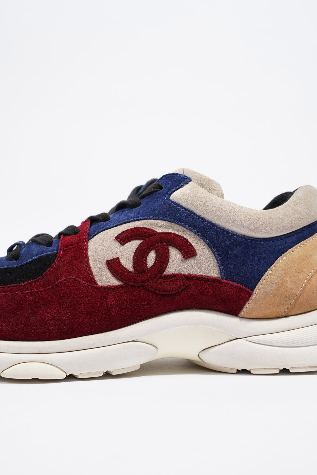 Chanel CC Logo Sneaker Maroon / Navy / Beige Suede EU 41.5 UK 7.5