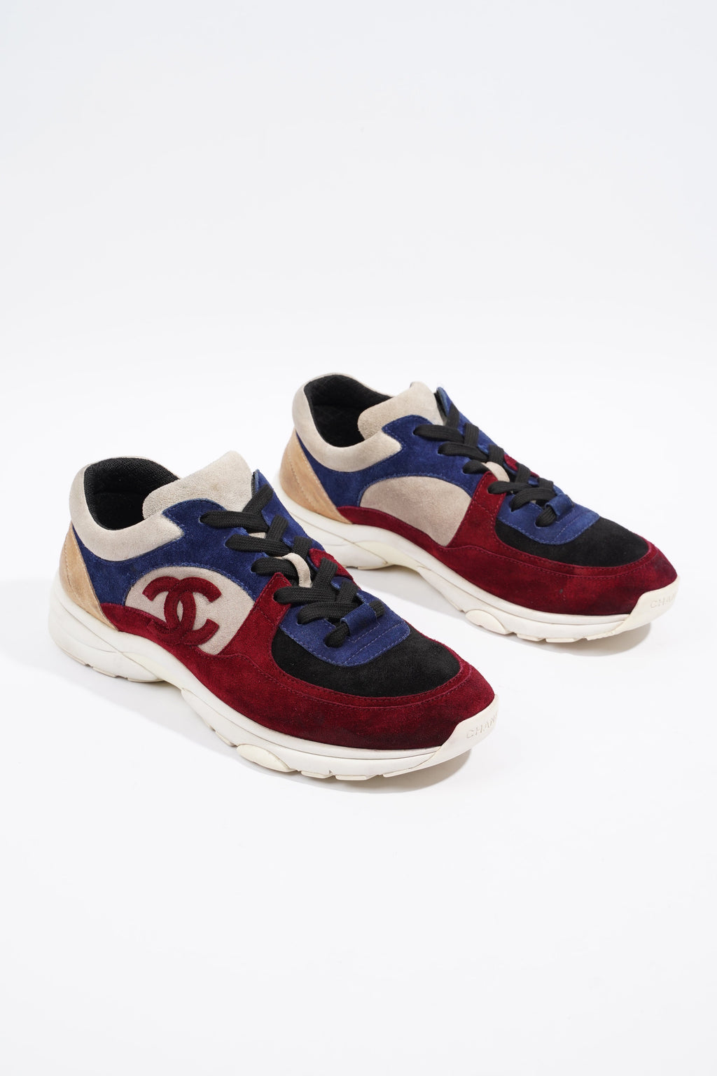 Chanel CC Logo Sneaker Maroon / Navy / Beige Suede EU 41.5 UK 7.5