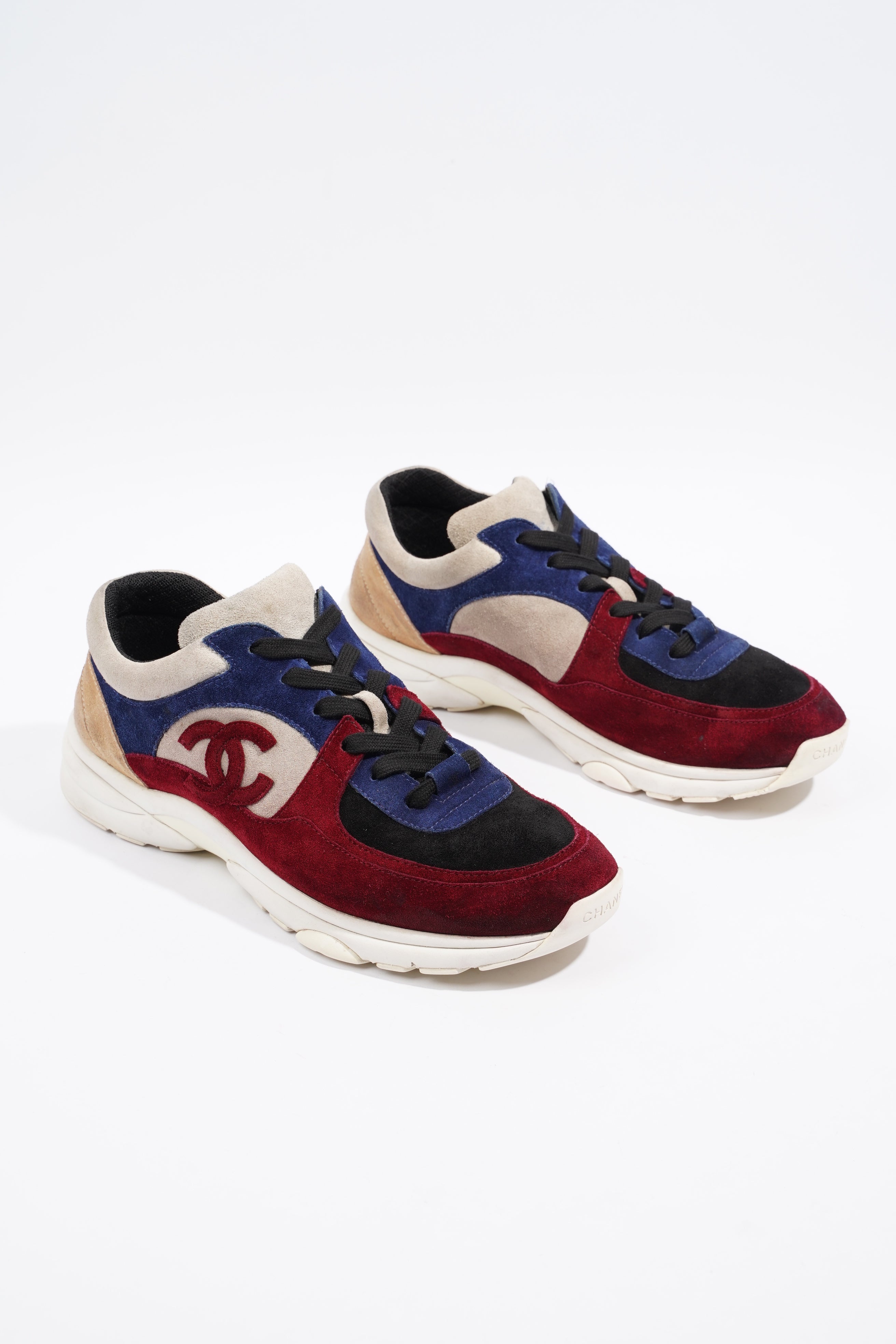 Chanel CC Logo Sneaker Maroon / Navy / Beige Suede EU 41.5 UK 7.5