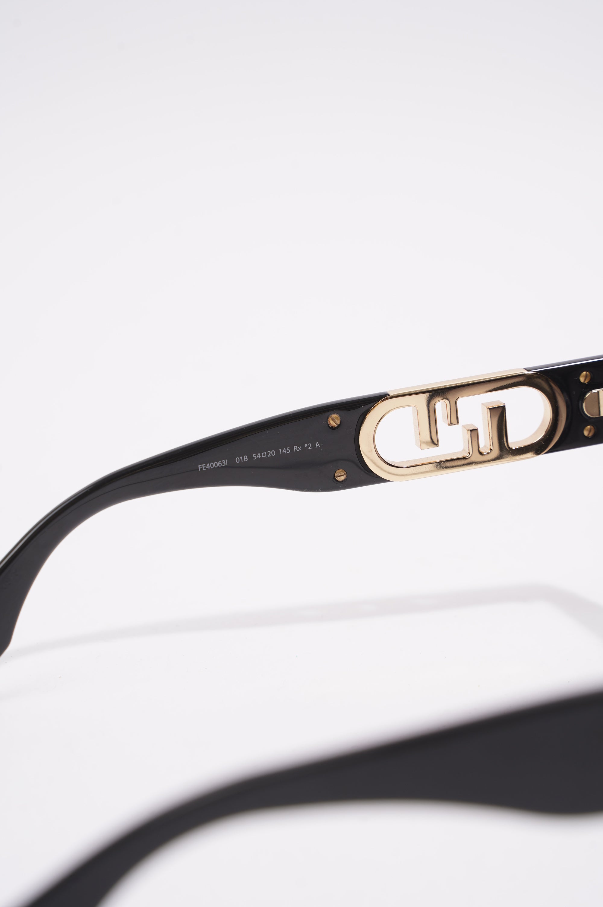 Fendi FE40063I Sunglasses Black / Gold Acetate 145mm