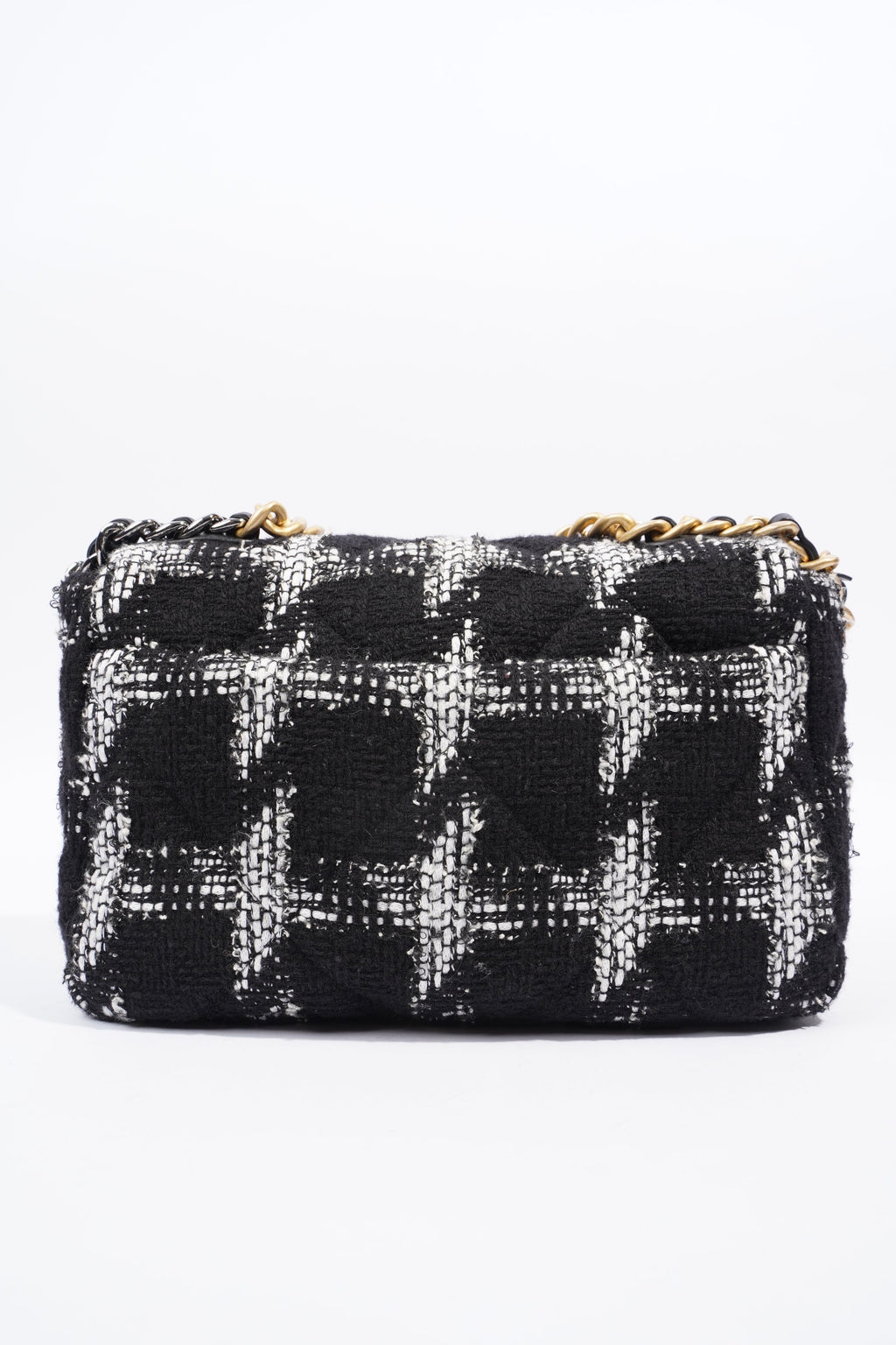 Chanel 19 Black / White Tweed Small