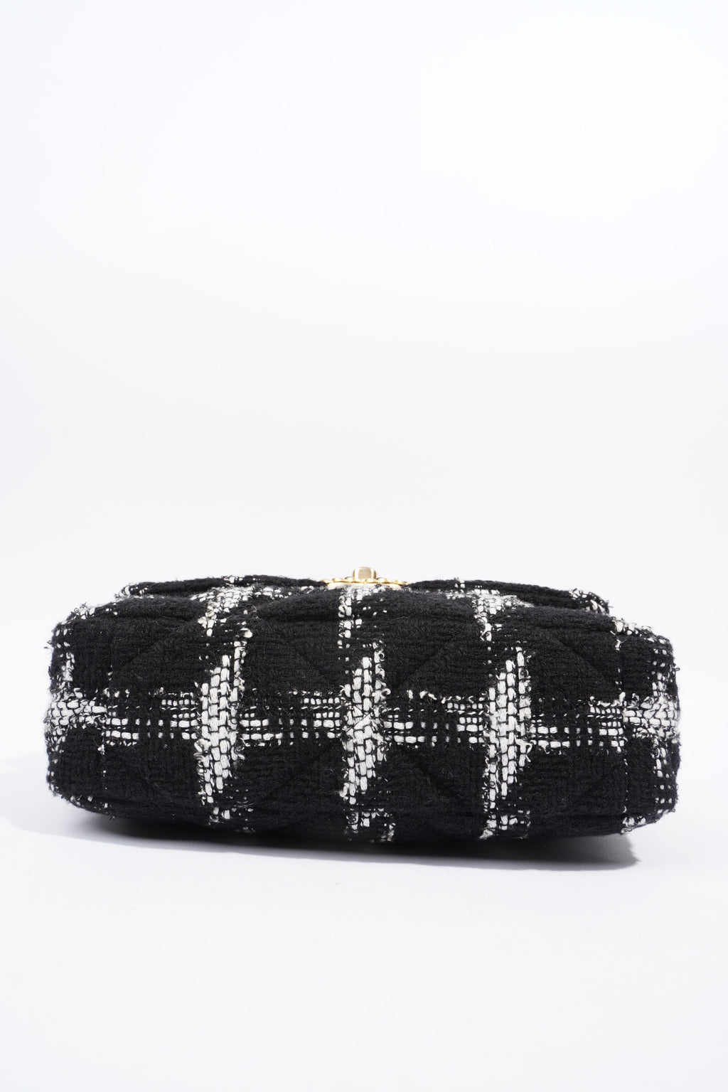 Chanel 19 Black / White Tweed Small