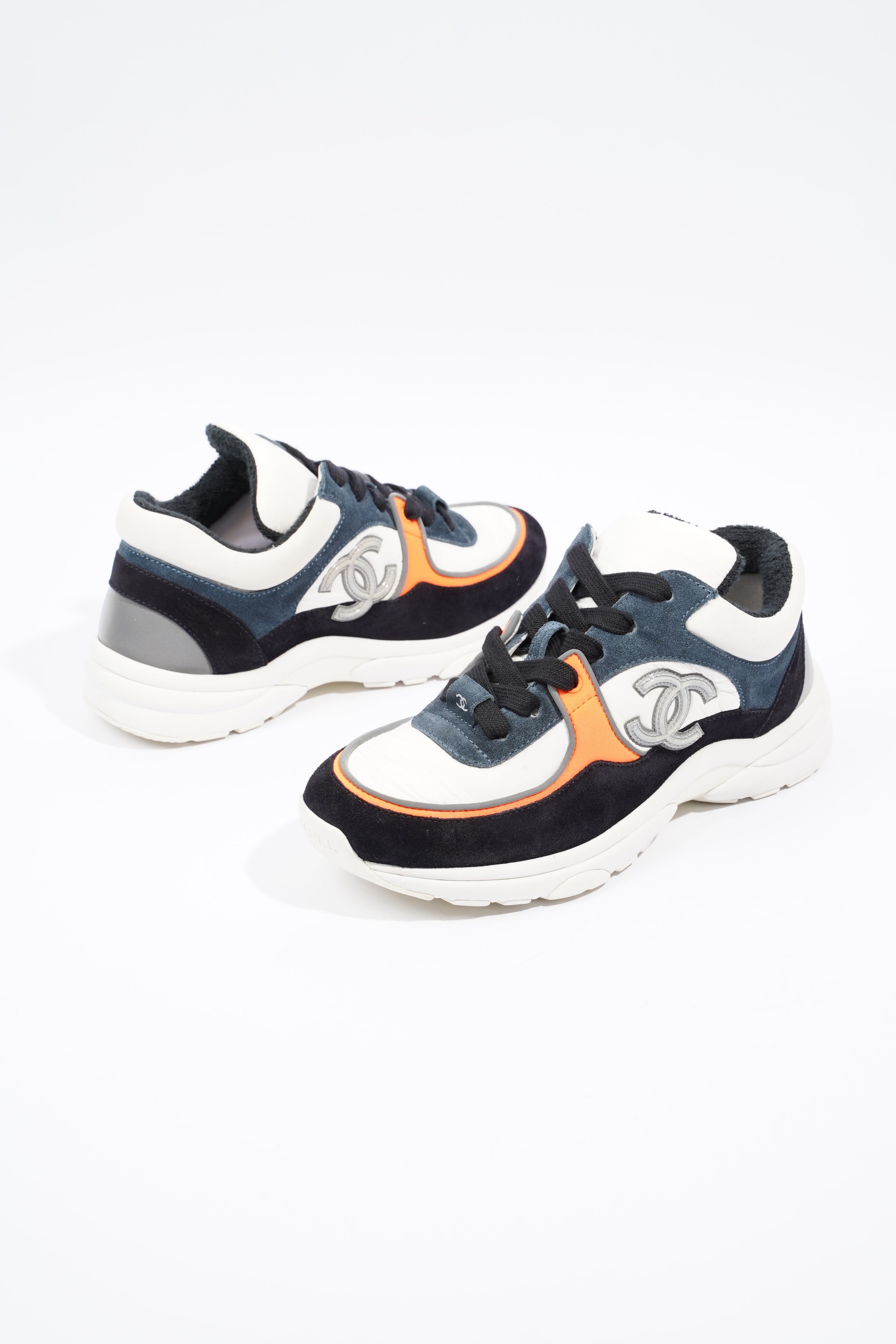 Chanel CC Logo Sneaker White / Black / Orange Suede EU 36 UK 3