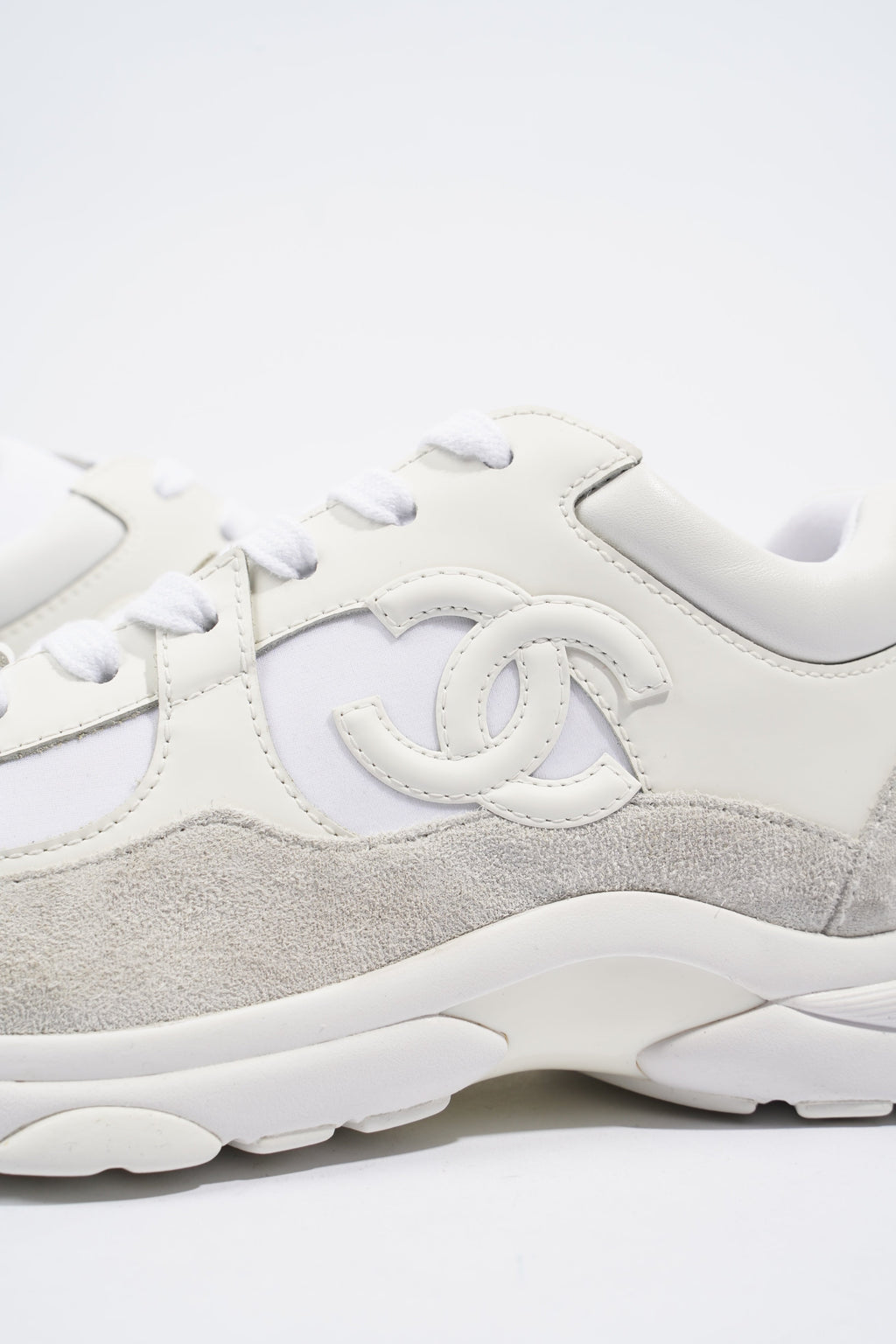 Chanel CC Logo Sneaker White Suede EU 38 UK 5
