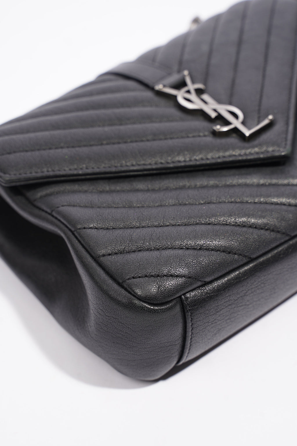 Saint Laurent College Medium Black Leather