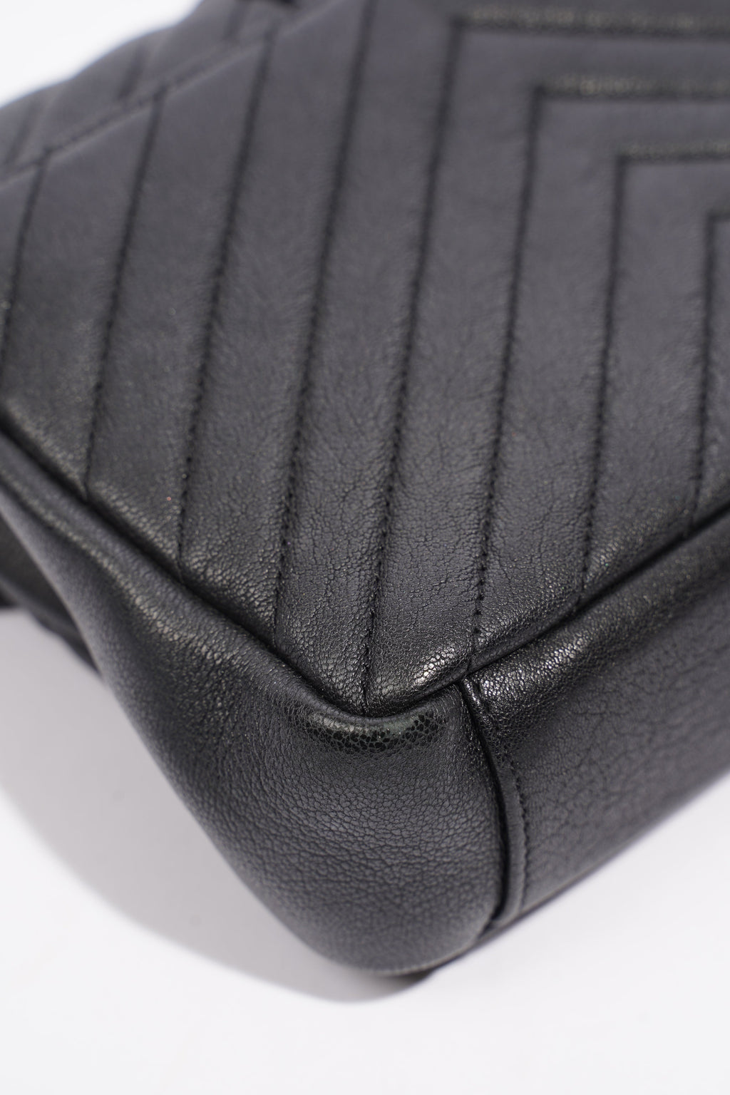 Saint Laurent College Medium Black Leather