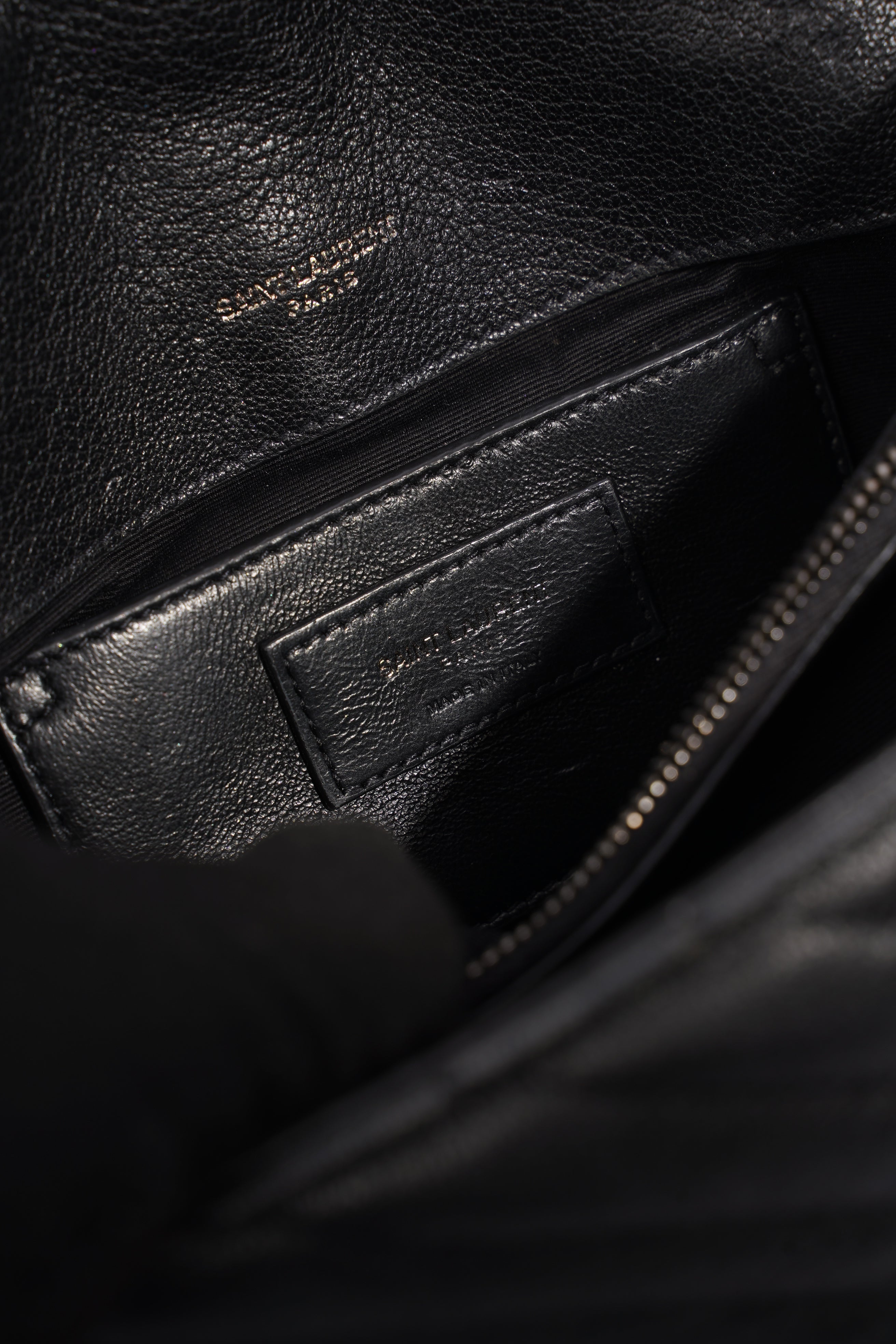 Saint Laurent College Medium Black Leather