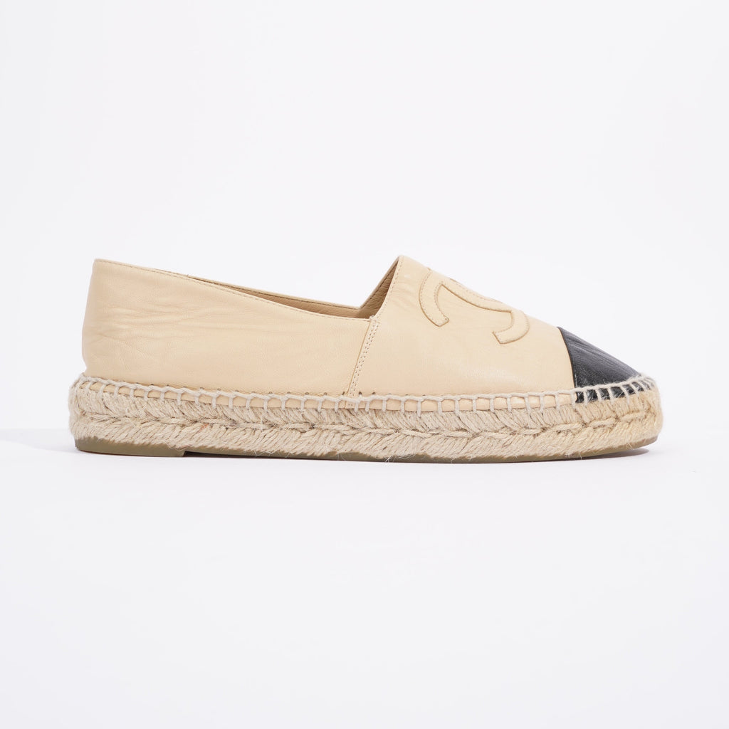 Chanel CC Espadrilles Beige / Black Leather EU 38 UK 5