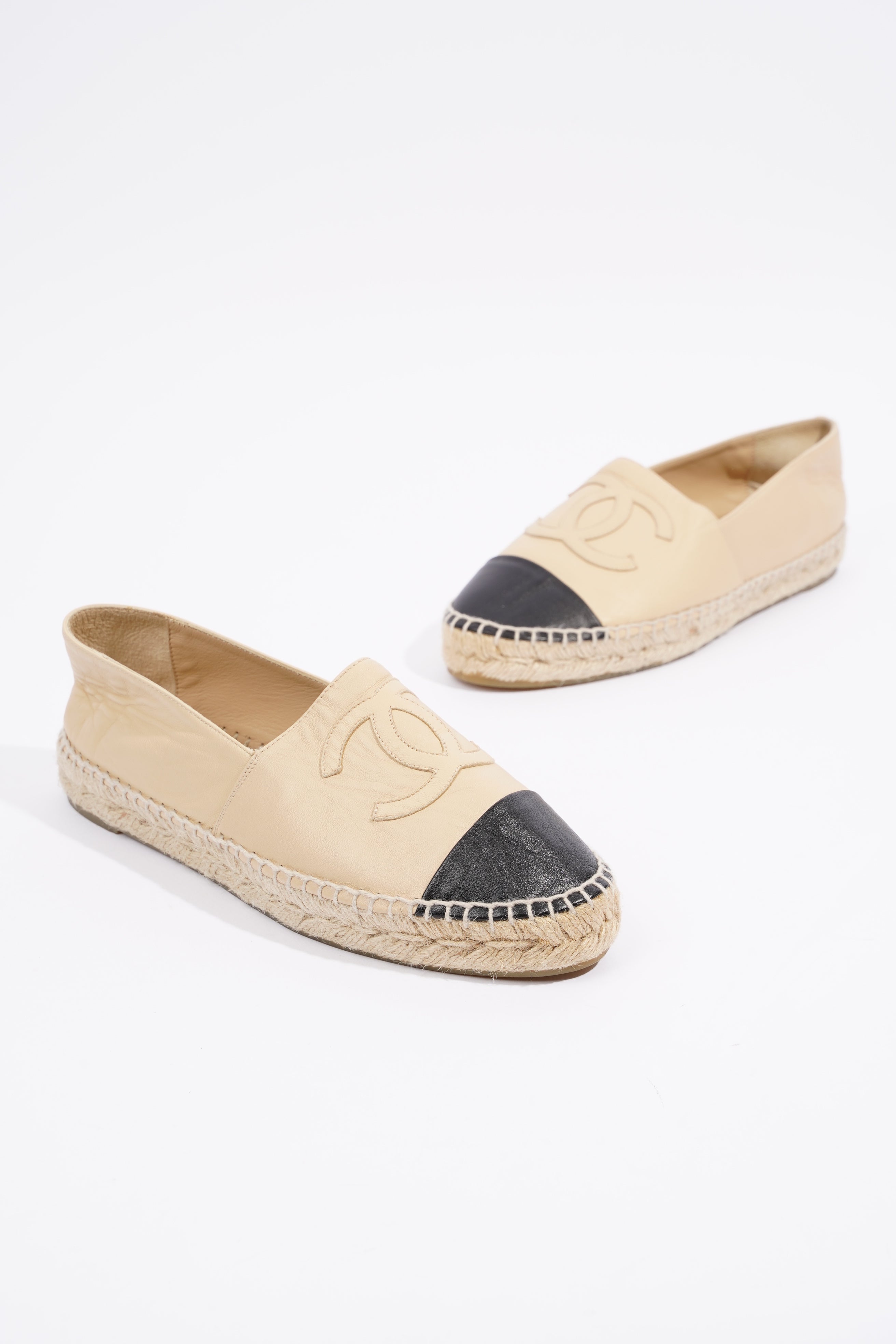 Chanel CC Espadrilles Beige / Black Leather EU 38 UK 5