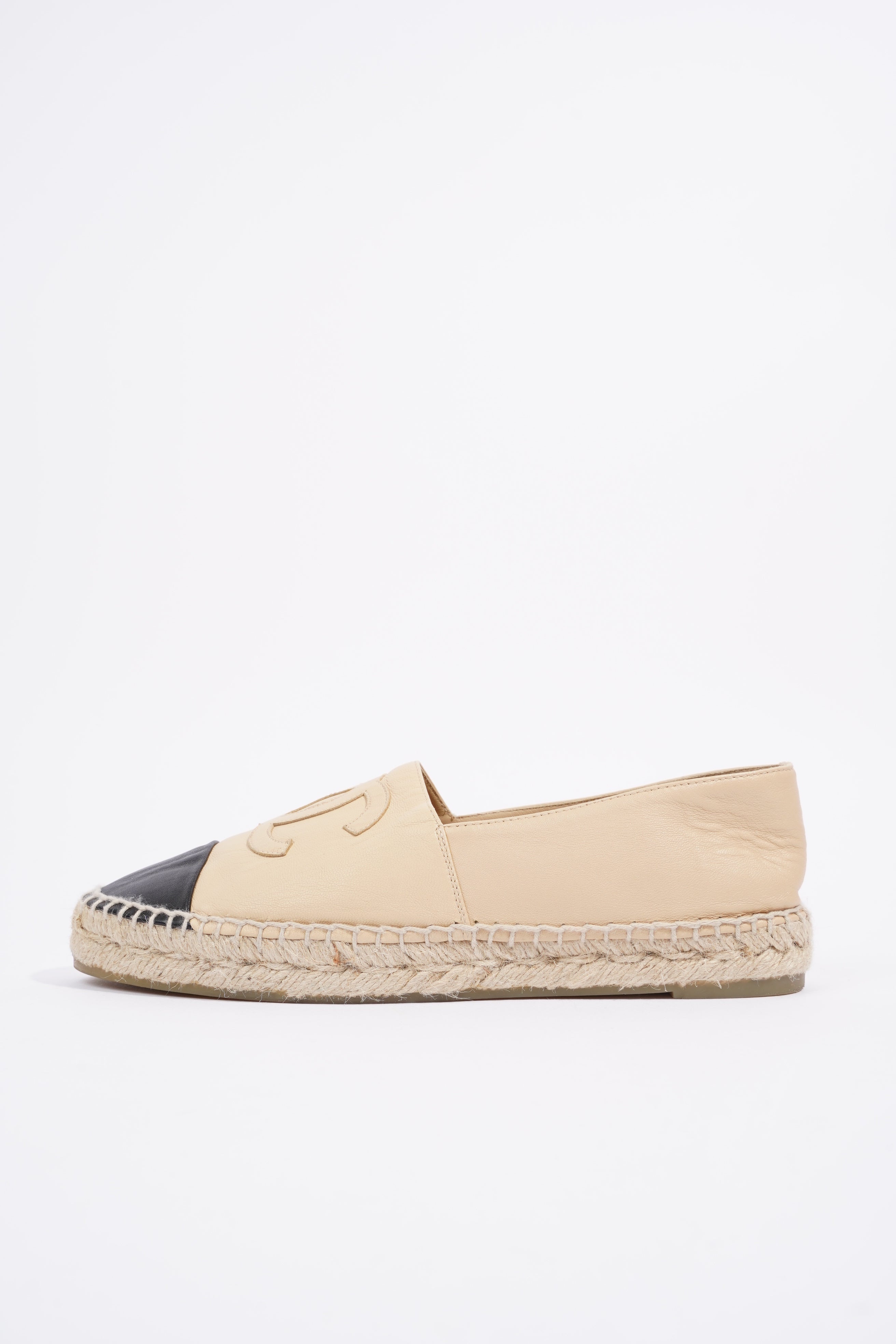 Chanel CC Espadrilles Beige / Black Leather EU 38 UK 5