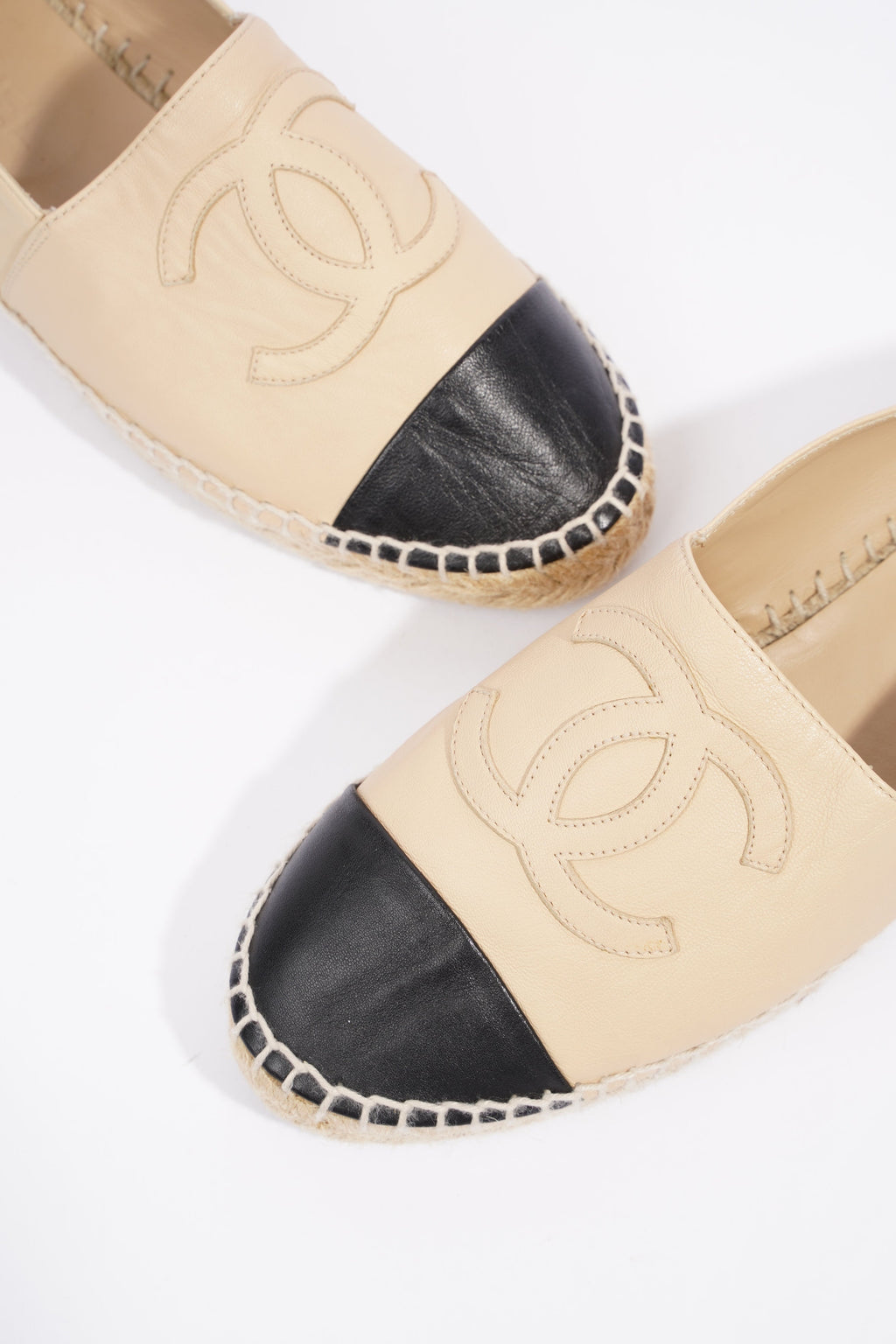 Chanel CC Espadrilles Beige / Black Leather EU 38 UK 5