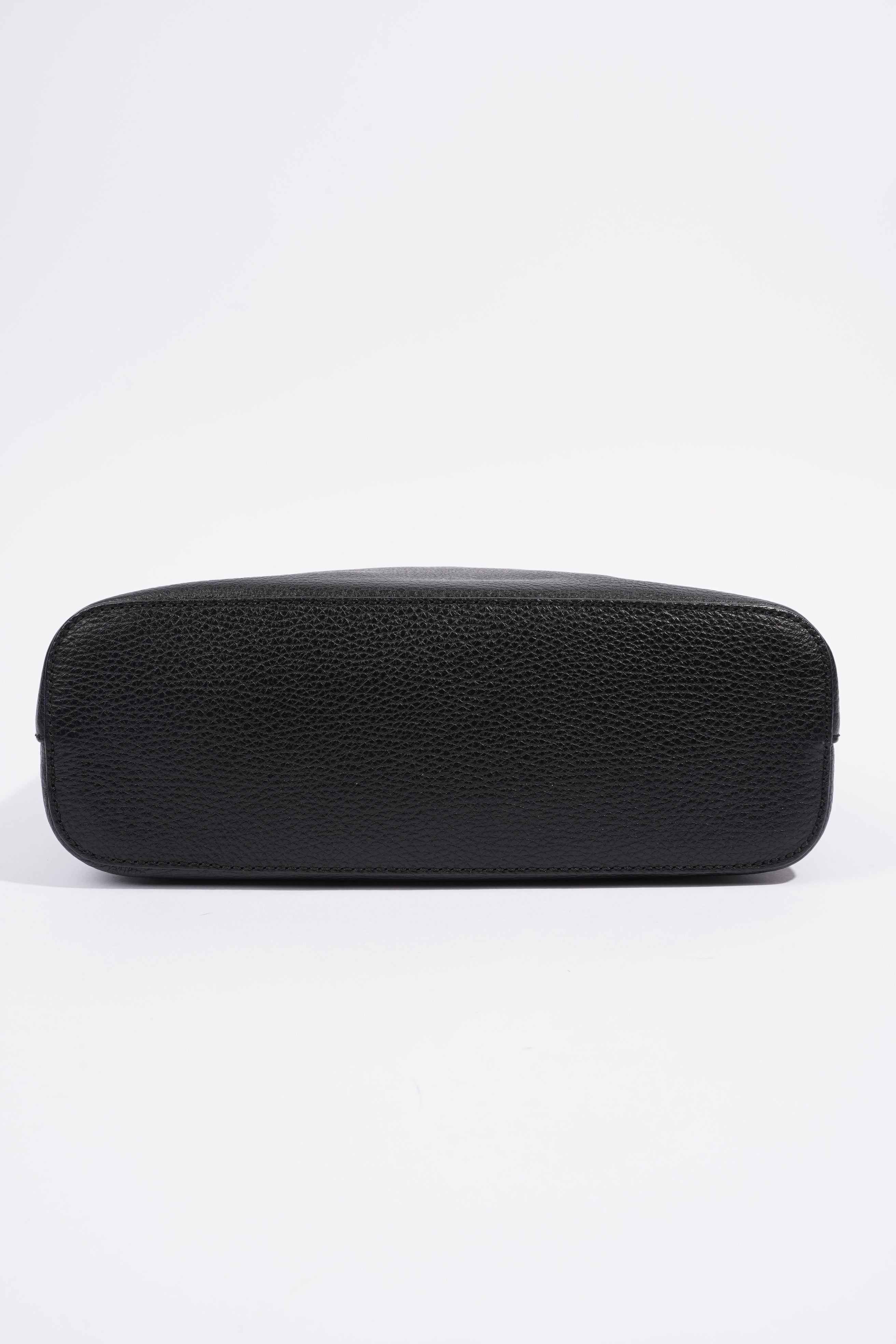 Gucci Hobo Black Grained Leather