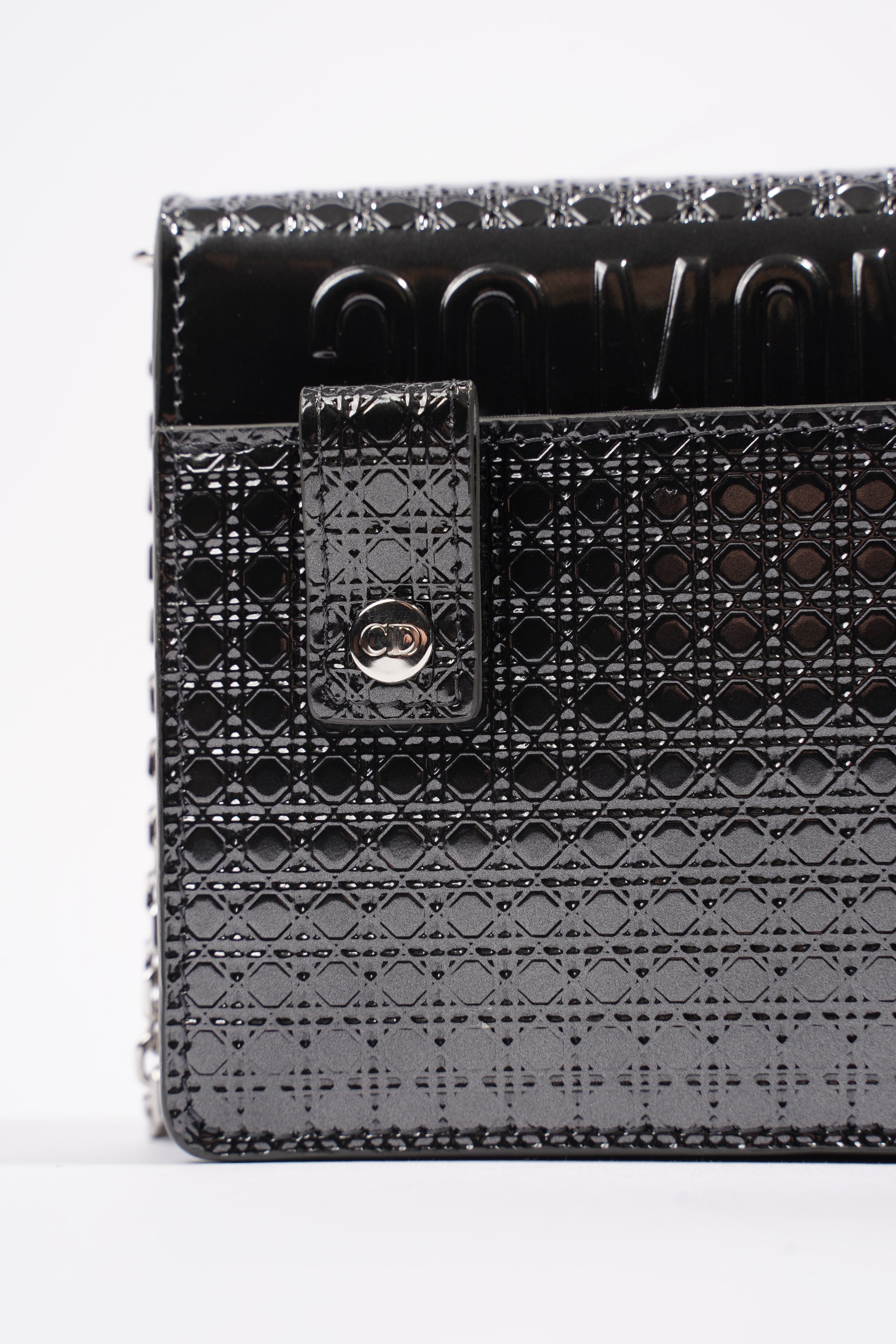 Christian Dior 30 Montaigne 2-in-1 Pouch Grey Patent Leather