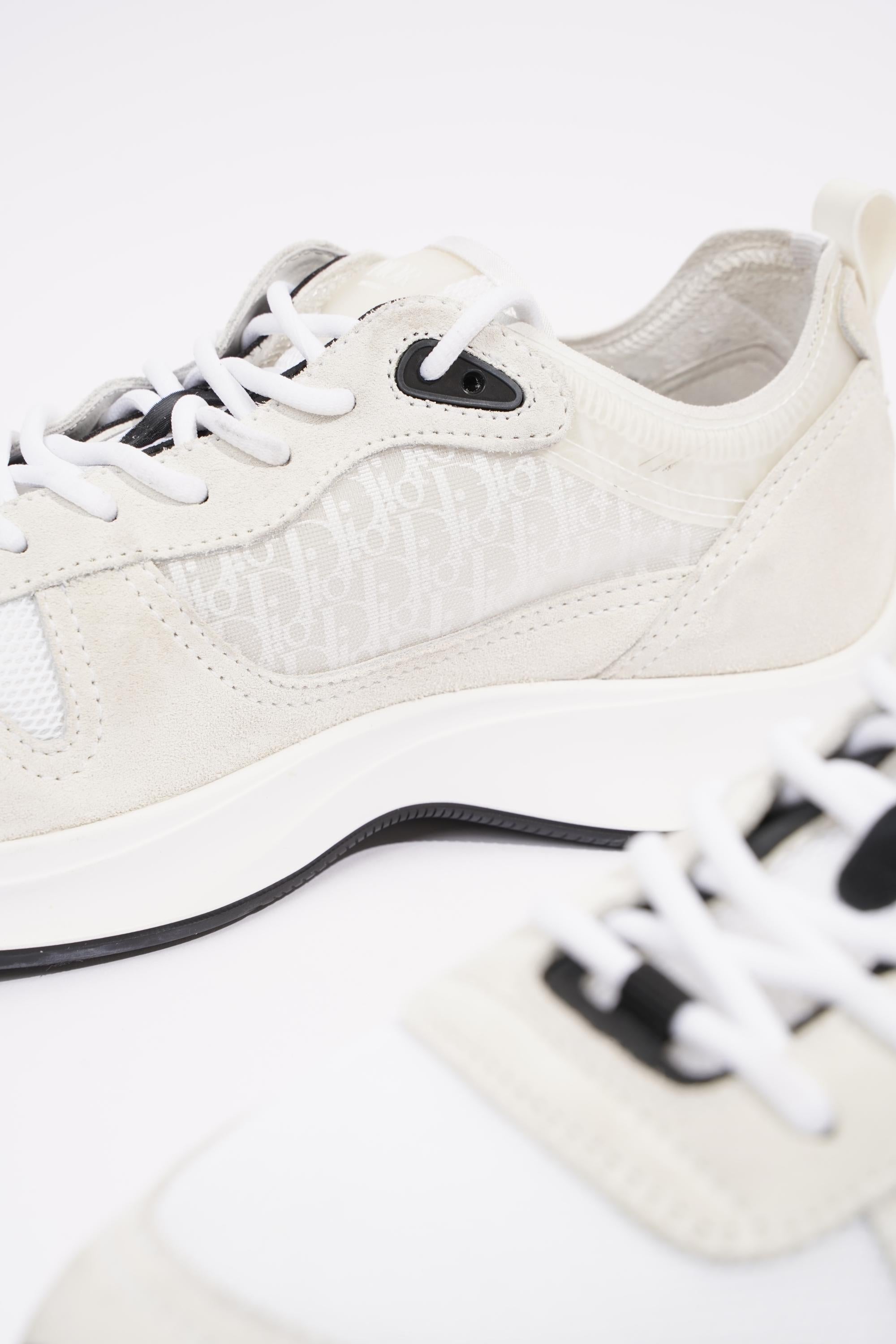 Christian Dior B25 White / Black Mesh EU 42.5 UK 8.5