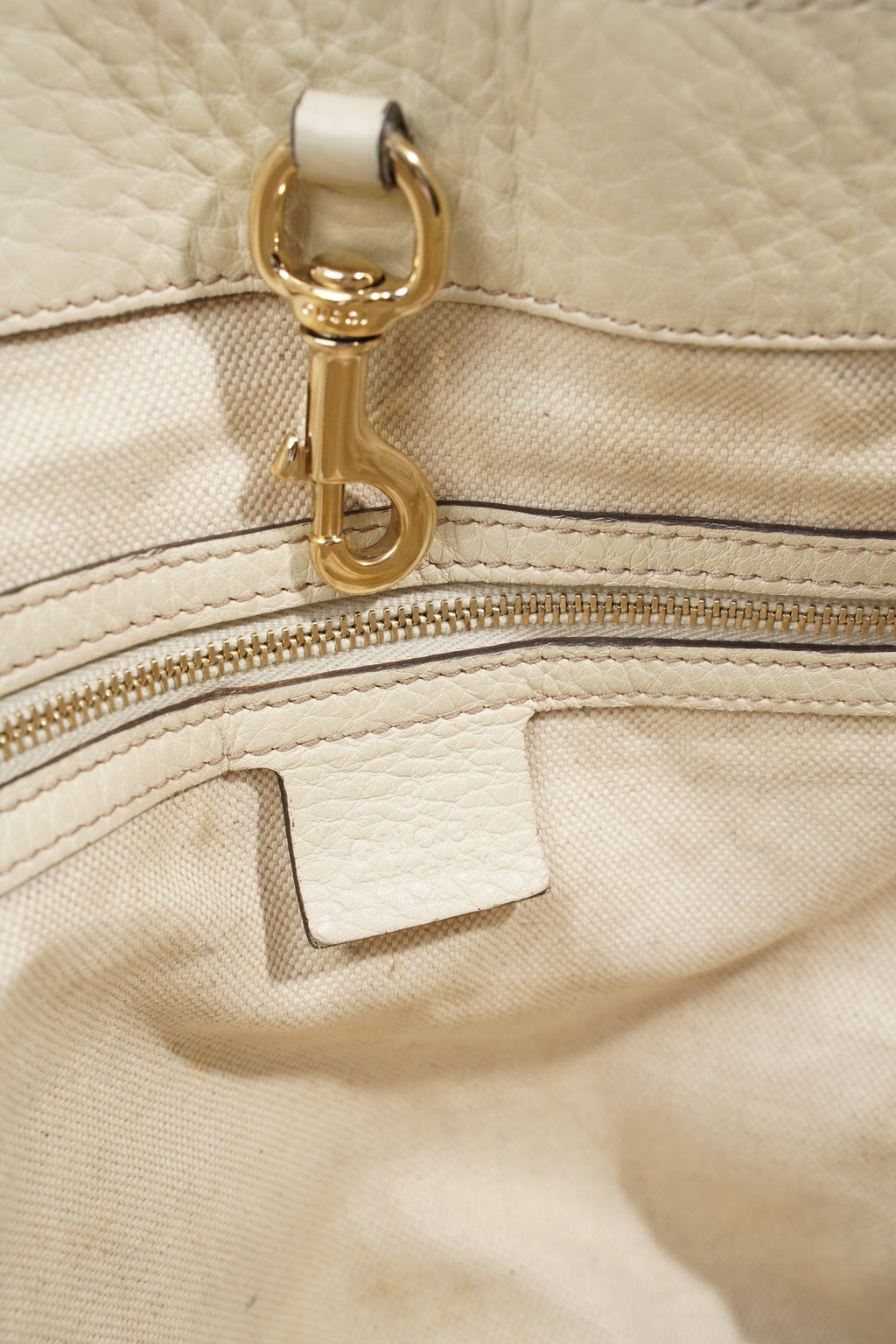 Gucci Fringe Tote Bag Supreme / Cream Canvas