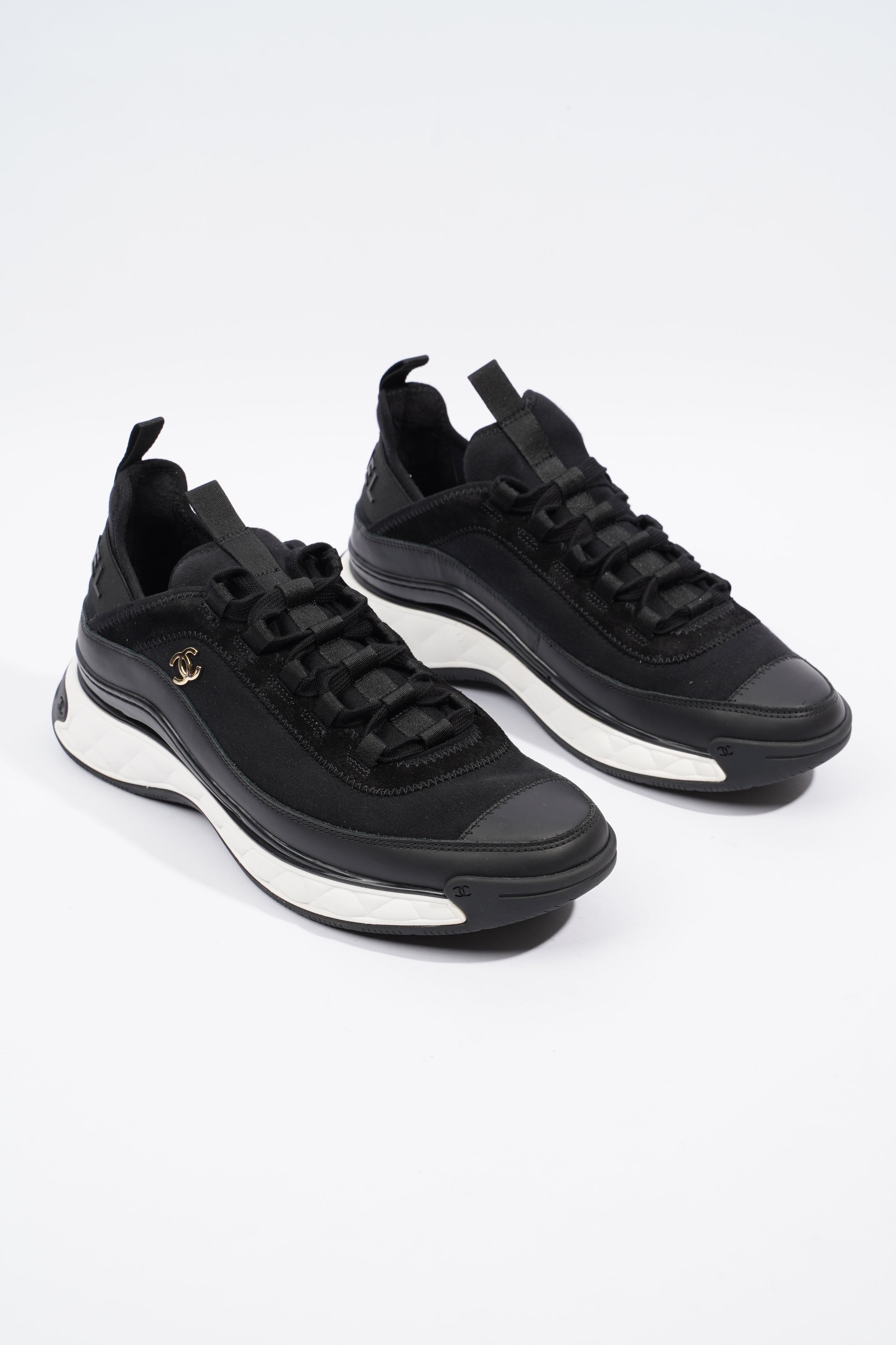 Chanel CC Logo Sneaker Black / White Nylon EU 41 UK 7