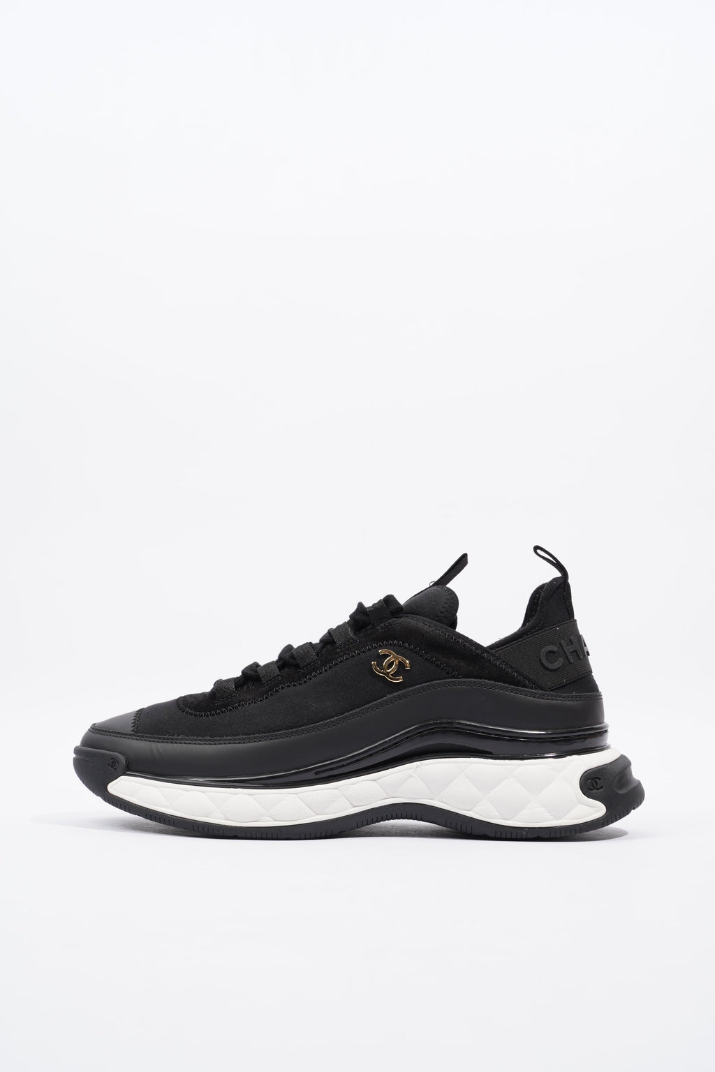 Chanel CC Logo Sneaker Black / White Nylon EU 41 UK 7
