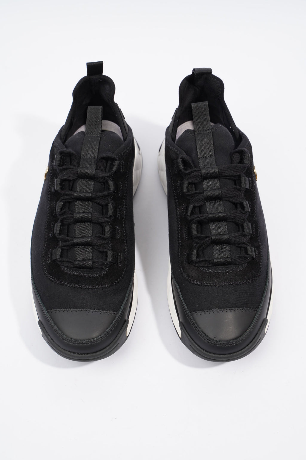 Chanel CC Logo Sneaker Black / White Nylon EU 41 UK 7