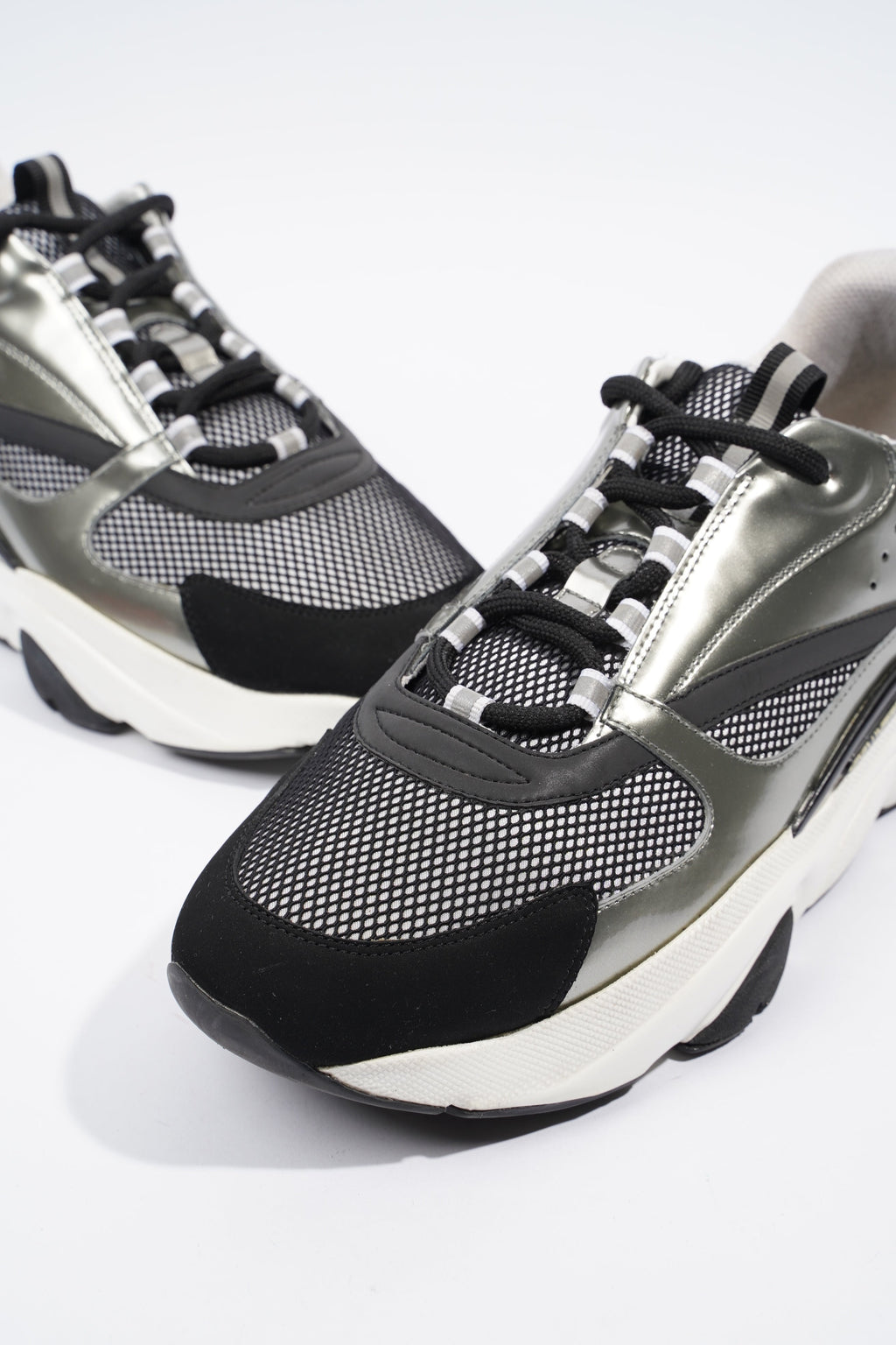 Christian Dior B22 Silver / Black / White Mesh EU 43 UK 9