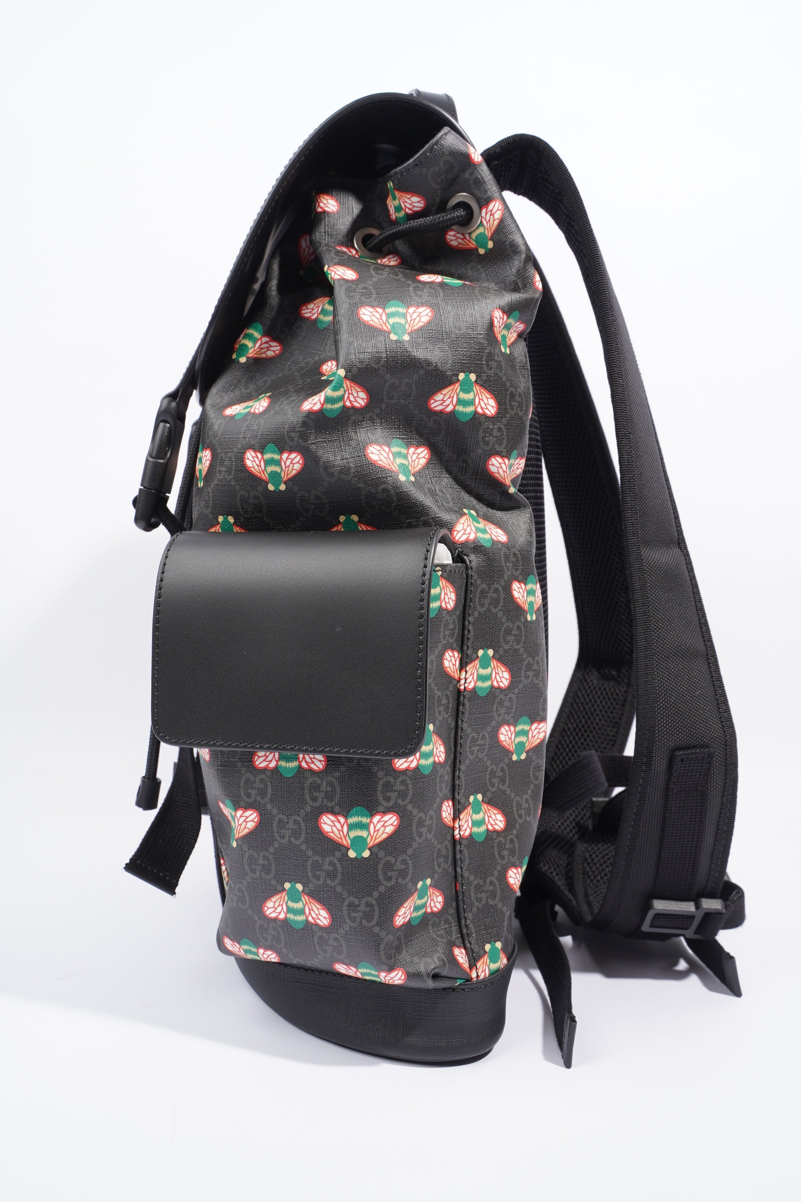 Gucci GG Supreme Bee Backpack Black / Red And Green Bee Print Coated Canvas