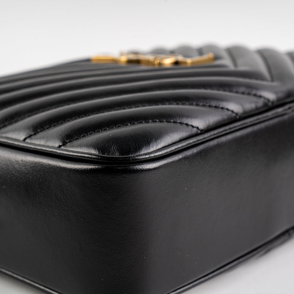 Saint Laurent Medium Camera Lou Black Bag