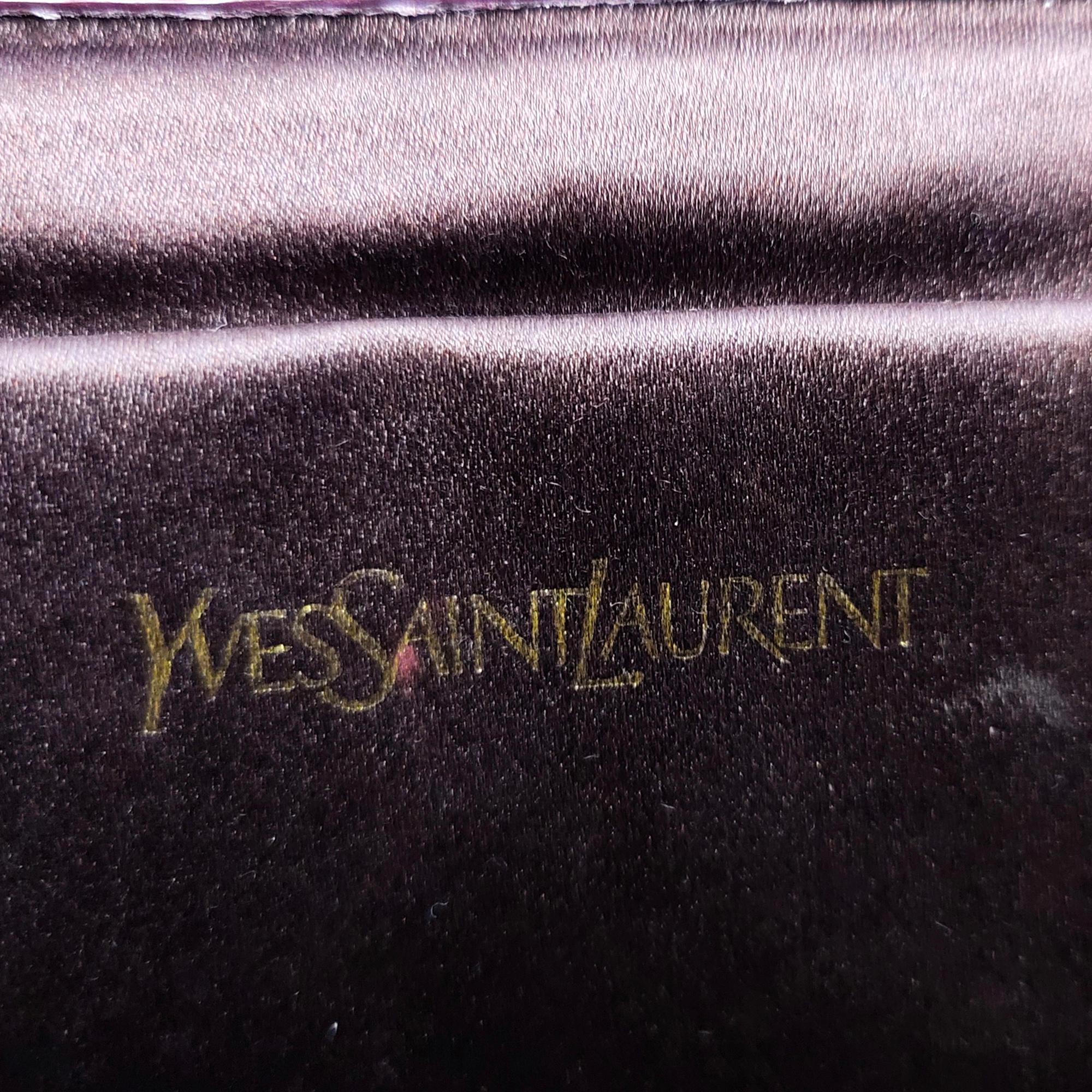 Saint Laurent Belle de Jour Clutch (SHG-y661ag)