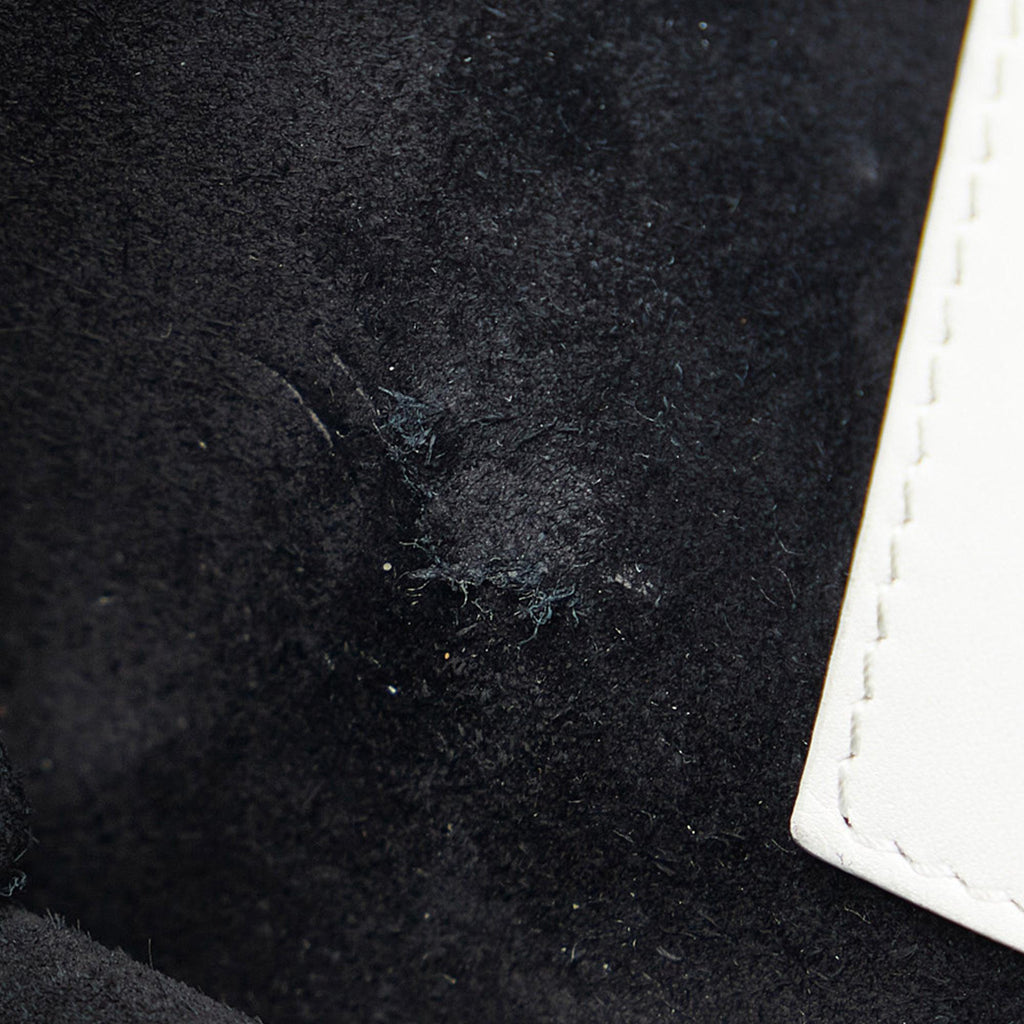 Saint Laurent Betty Shoulder Bag (SHG-yEctaB)