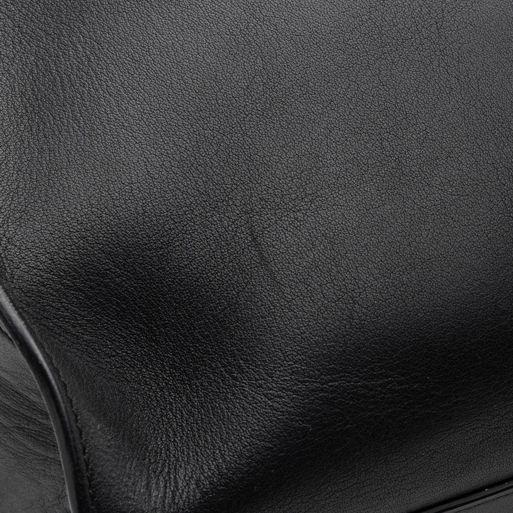 Saint Laurent Calfskin Cabas Chyc Medium Tote (SHF-vEmkbR)