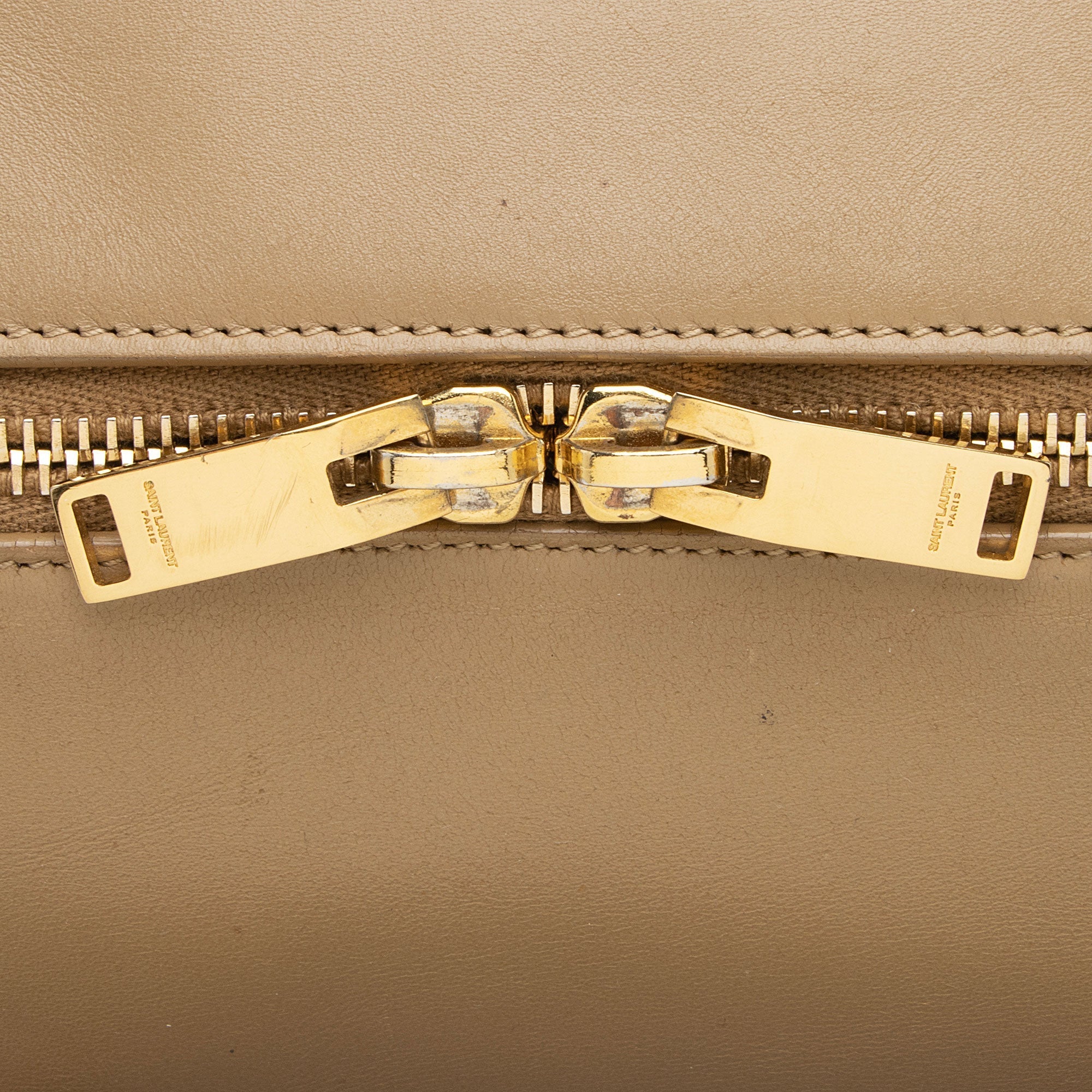 Saint Laurent Calfskin Duffle 6 Satchel (SHF-ZZBrpg)