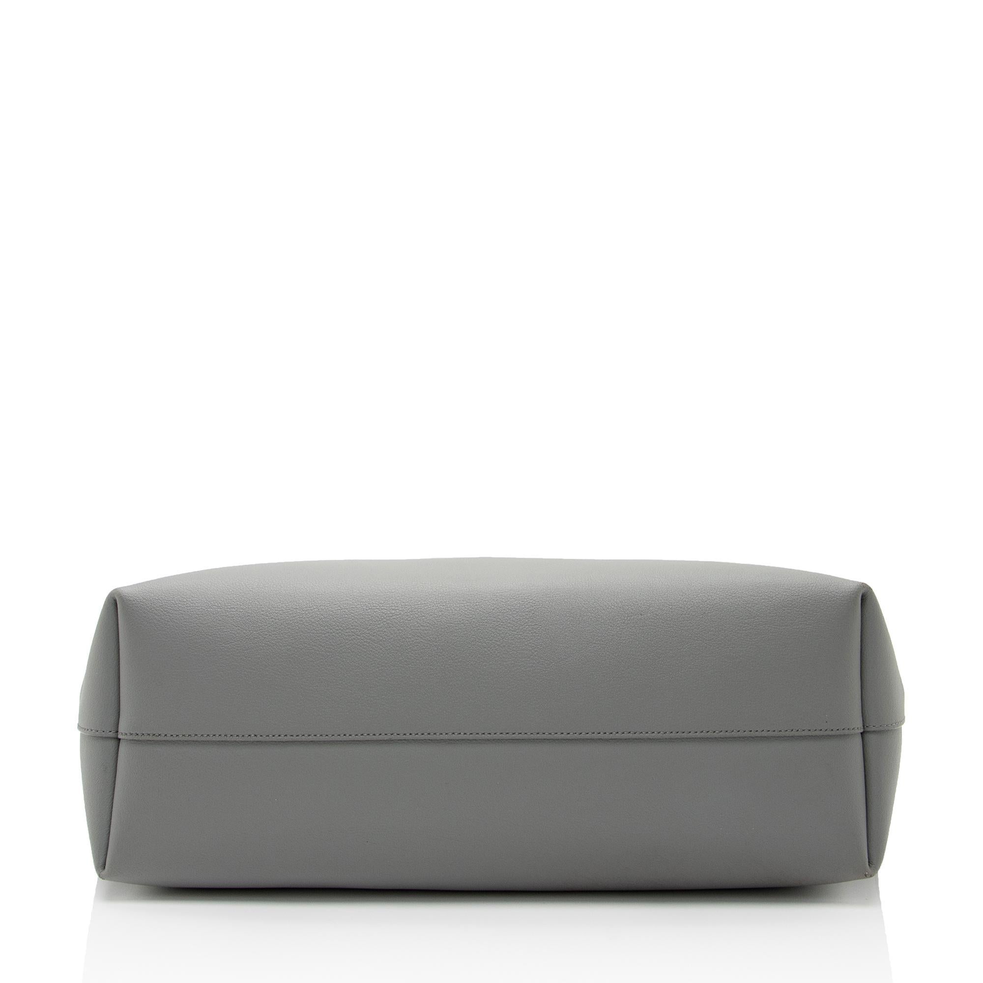 Saint Laurent Calfskin Large Shopping Tote (SHF-pwhKvE)