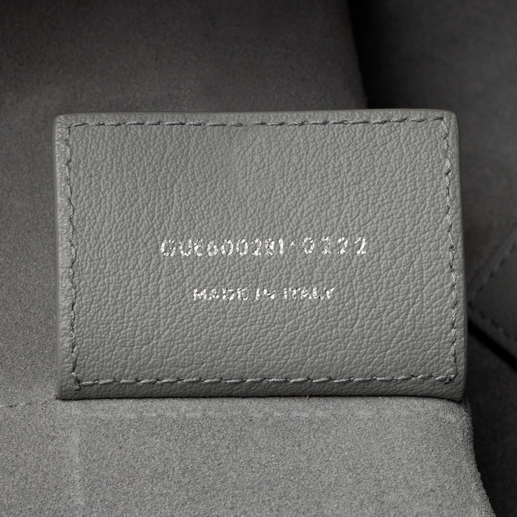 Saint Laurent Calfskin Large Shopping Tote (SHF-pwhKvE)