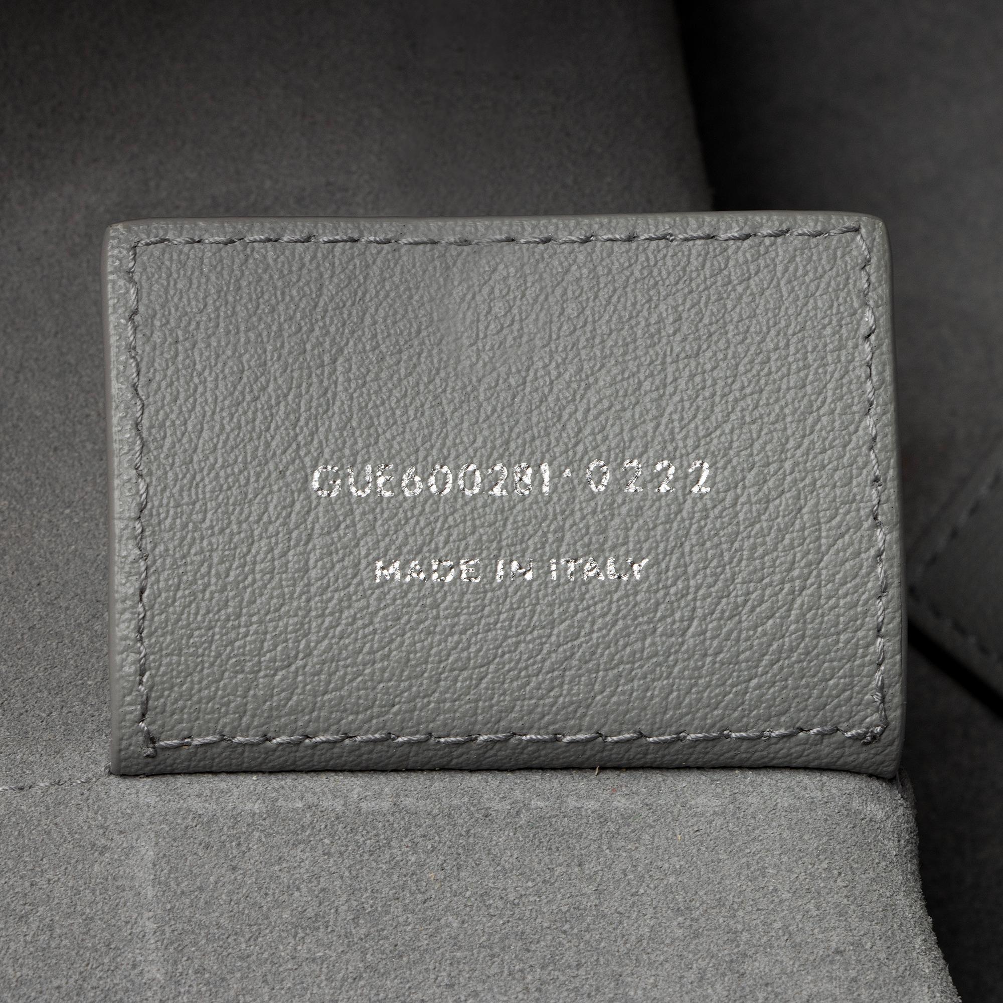 Saint Laurent Calfskin Large Shopping Tote (SHF-pwhKvE)