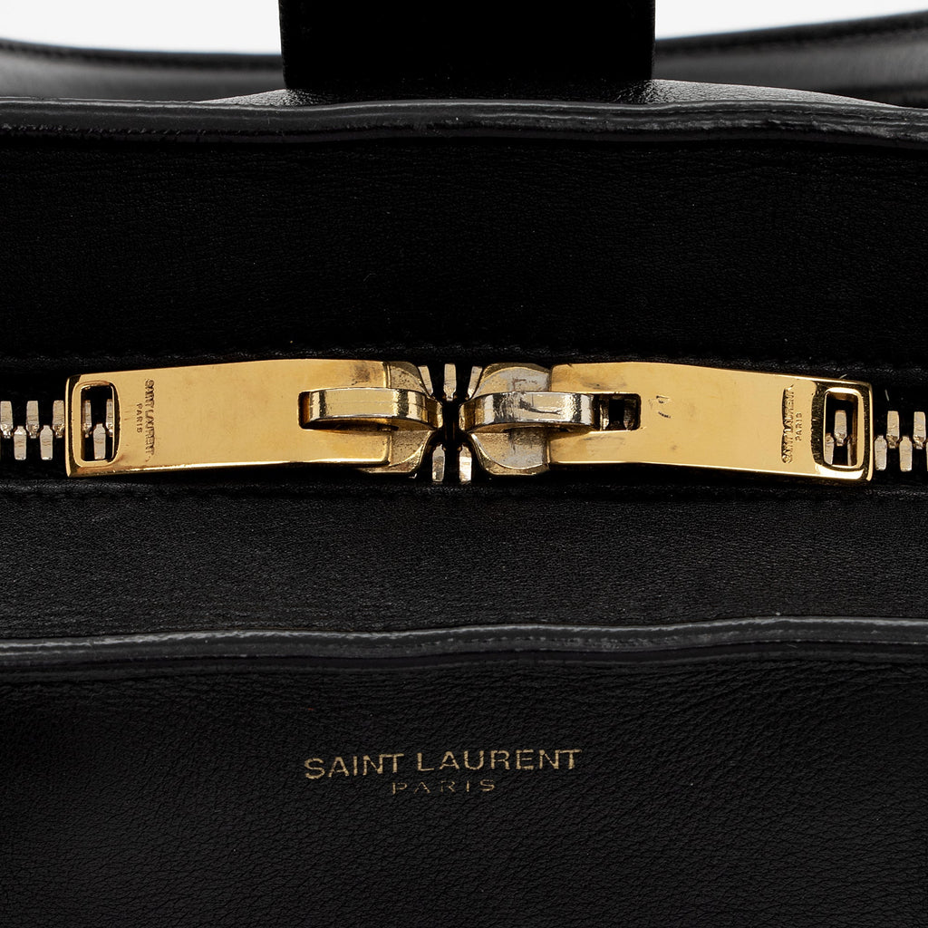 Saint Laurent Calfskin Monogram Baby Cabas Tote (SHF-aWaDWU)