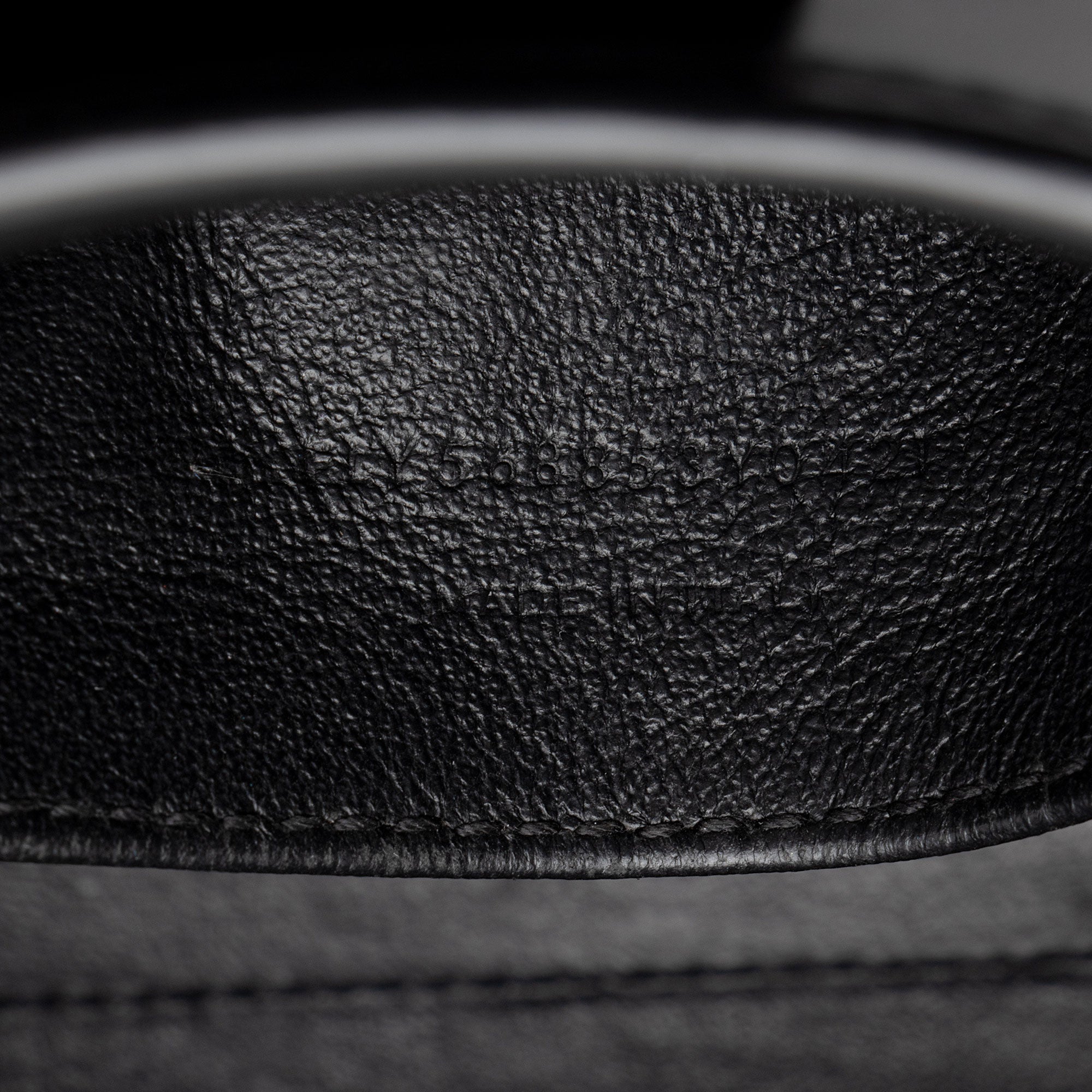 Saint Laurent Calfskin Monogram Baby Cabas Tote (SHF-Emwqyt)