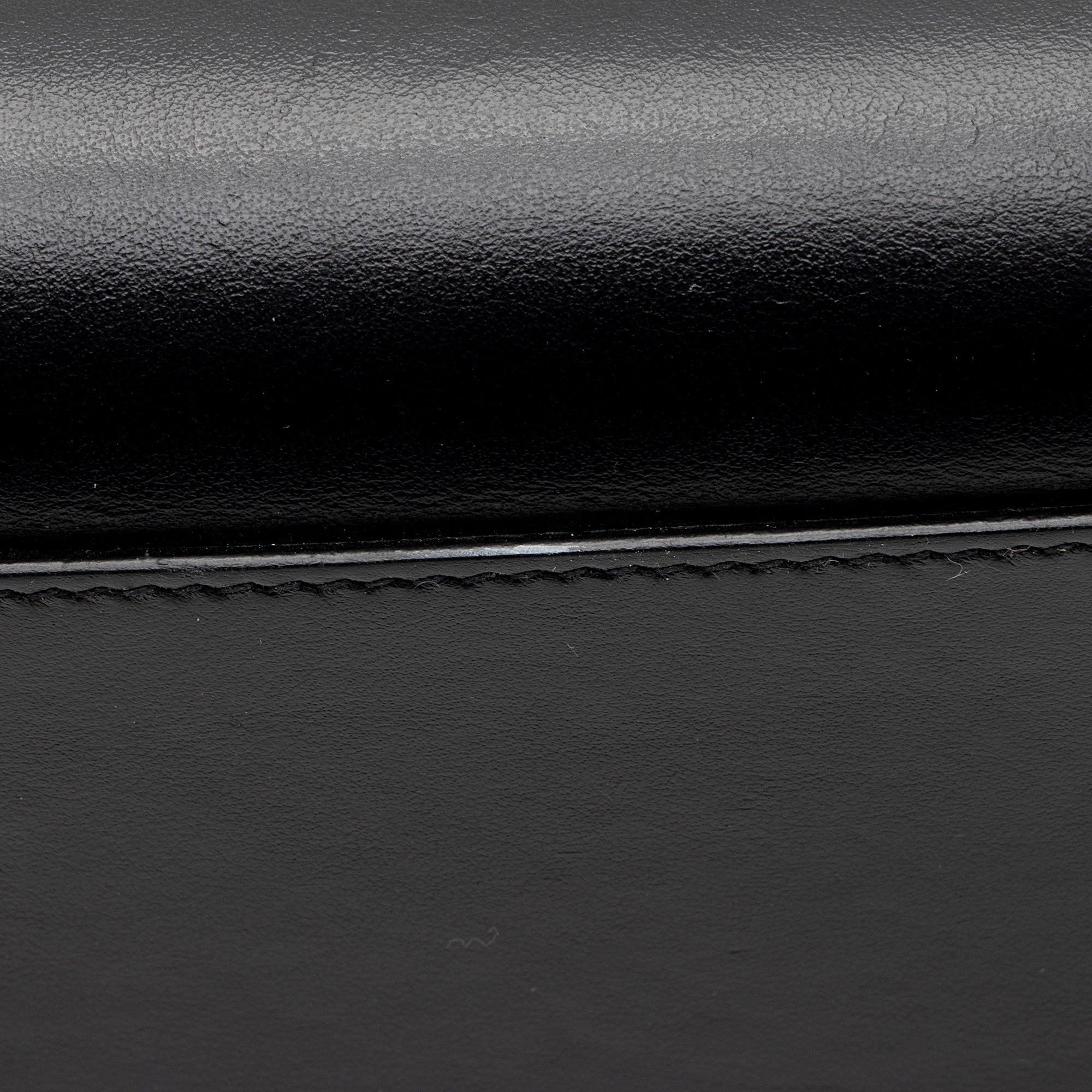Saint Laurent Calfskin Monogram Baby Cabas Tote (SHF-Emwqyt)