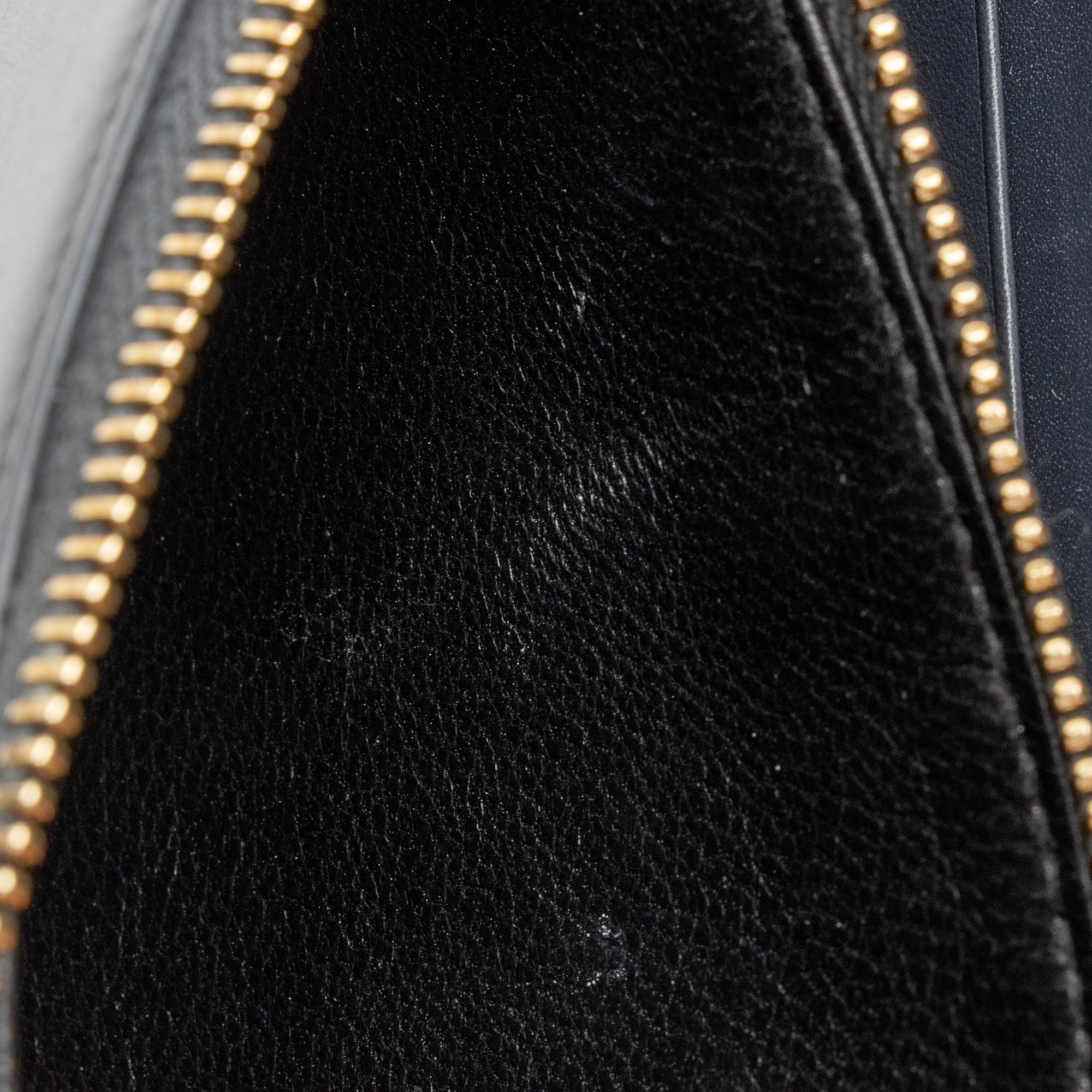Saint Laurent Calfskin Monogram Kate Tassel Chain Wallet (SHF-GJz8iT)