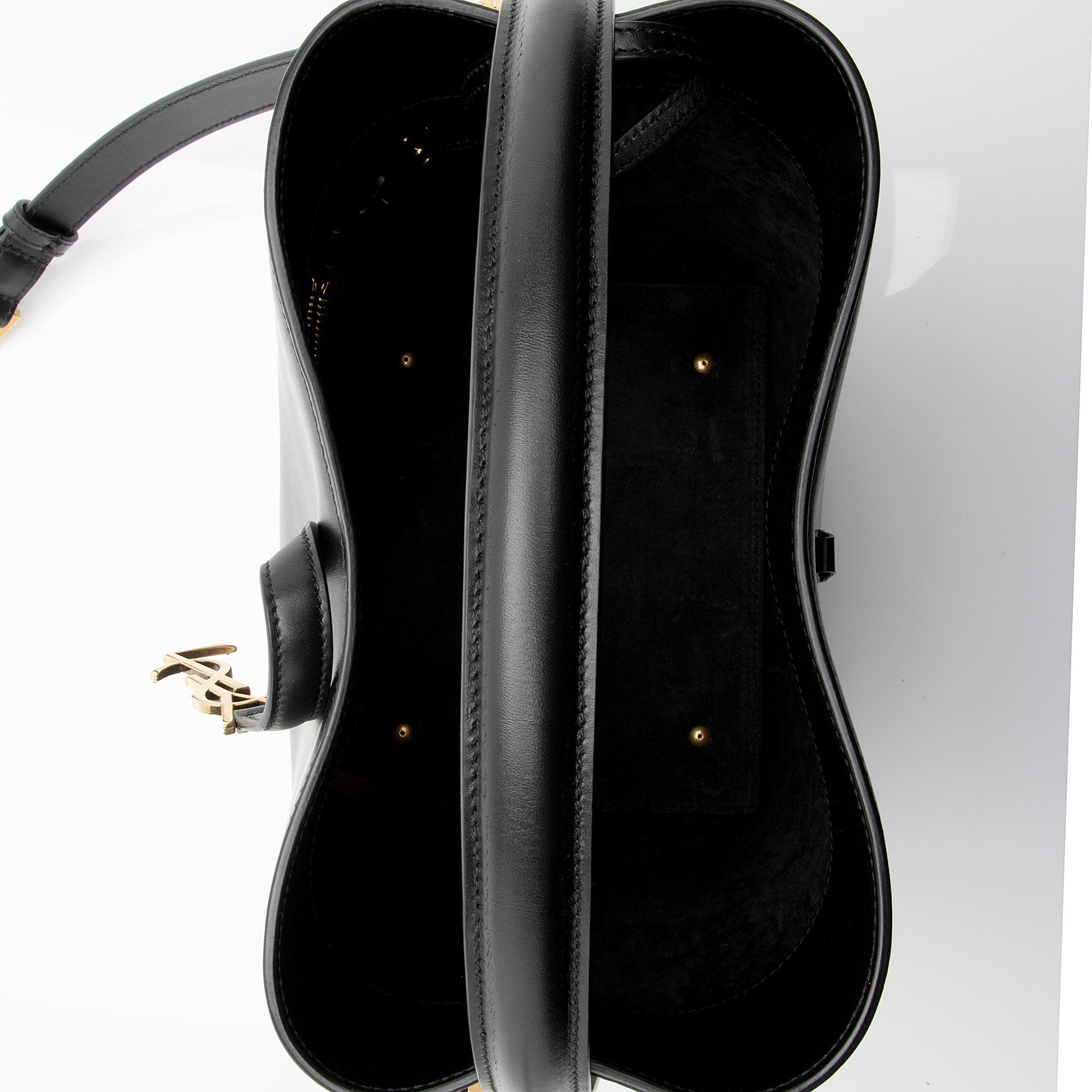 Saint Laurent Calfskin Monogram Le 37 Bucket Bag (SHF-YsxF8W)