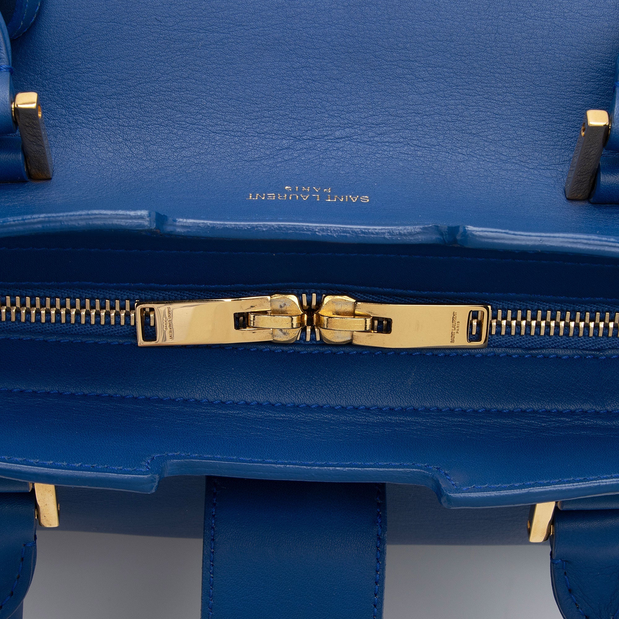 Saint Laurent Calfskin Monogram Medium Cabas Tote (SHF-gfxpGY)
