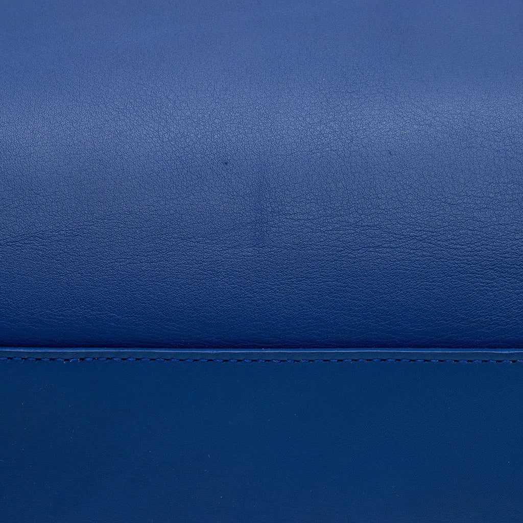 Saint Laurent Calfskin Monogram Medium Cabas Tote (SHF-gfxpGY)