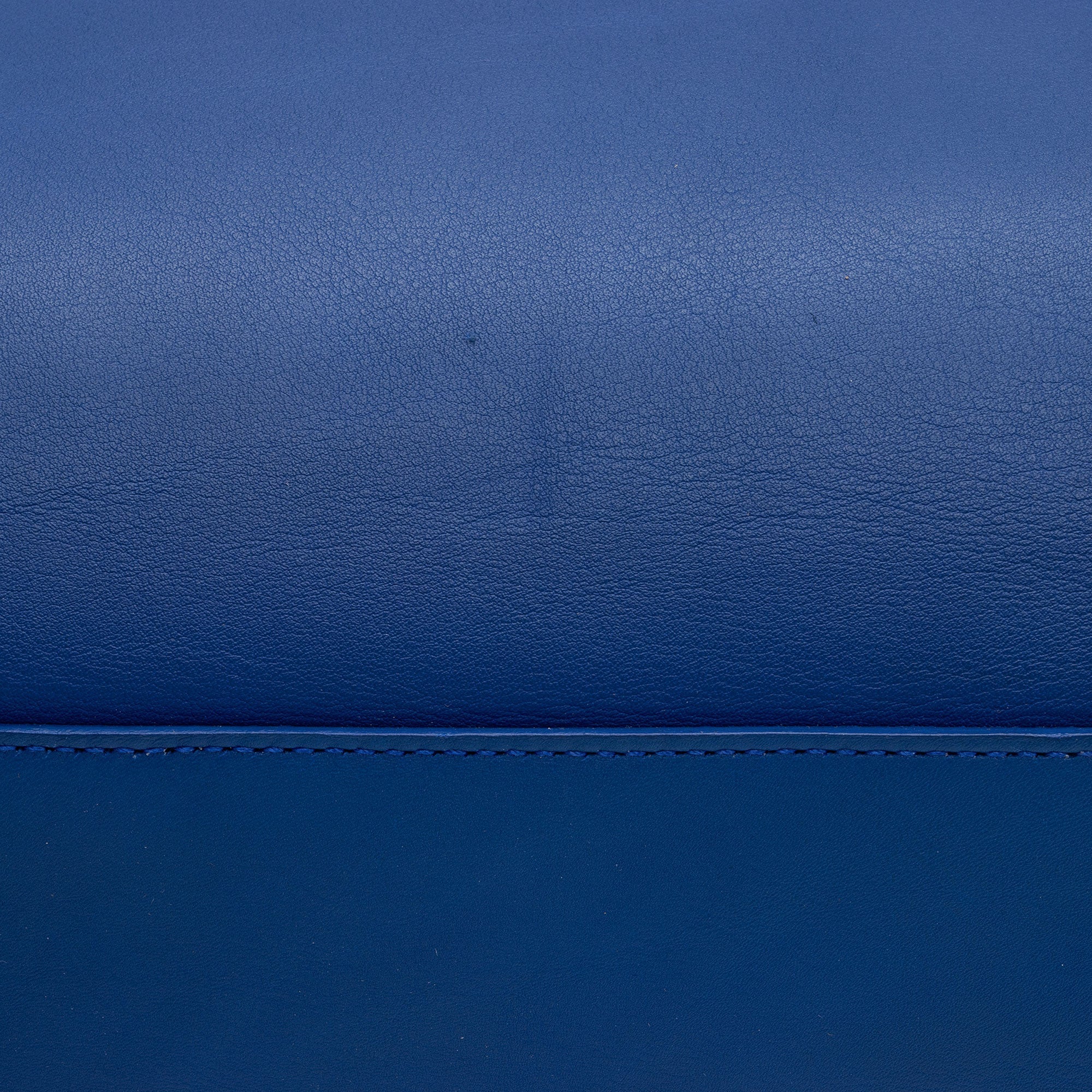 Saint Laurent Calfskin Monogram Medium Cabas Tote (SHF-gfxpGY)