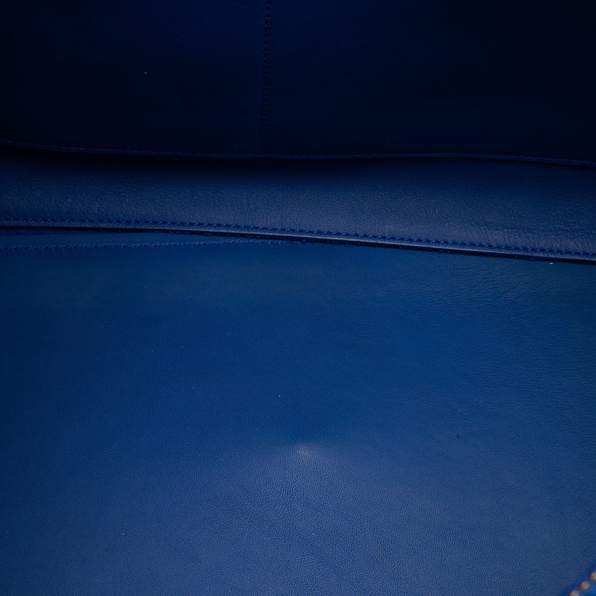Saint Laurent Calfskin Monogram Medium Cabas Tote (SHF-gfxpGY)