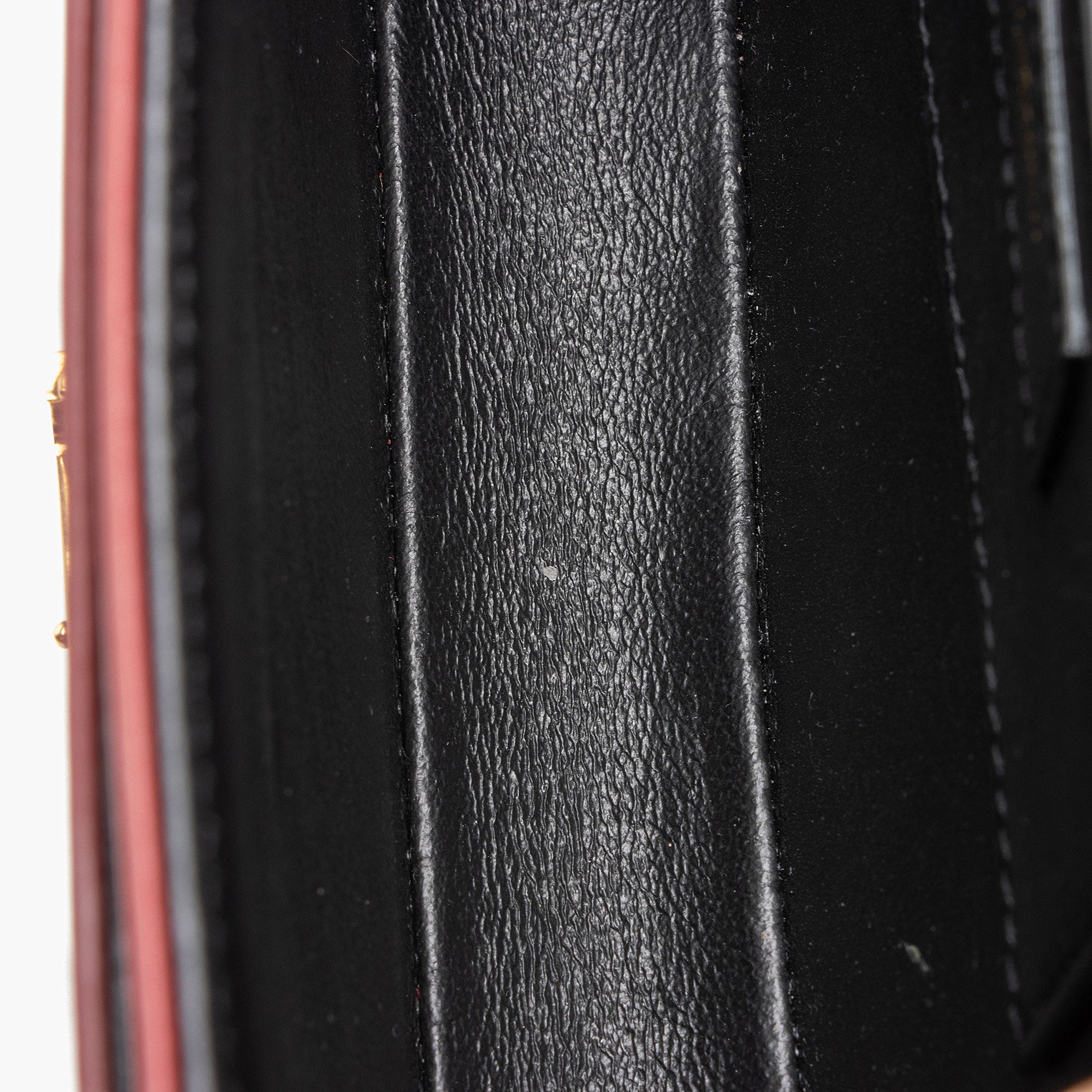 Saint Laurent Calfskin Monogram Solferino Medium Shoulder Bag (SHF-UzxBQh)