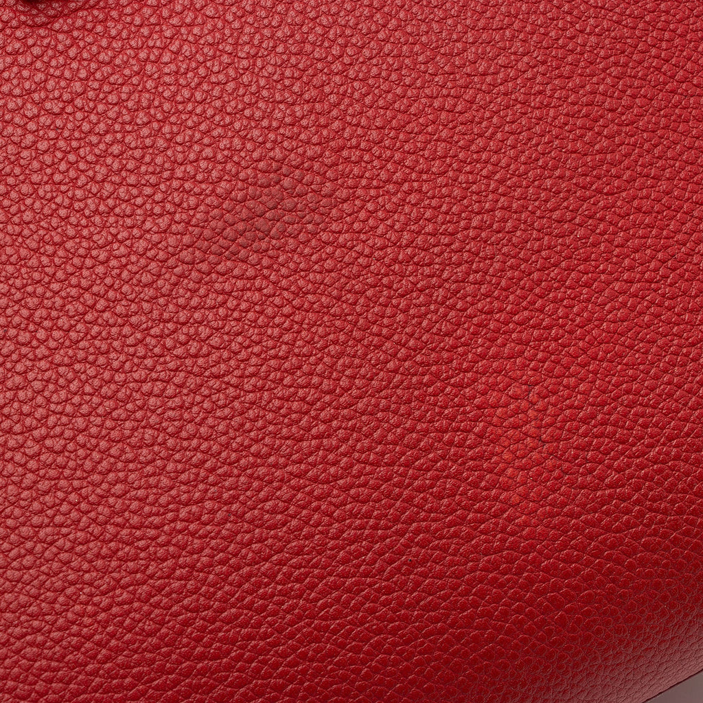 Saint Laurent Calfskin Sac De Jour Baby Tote (SHF-9fX2F7)