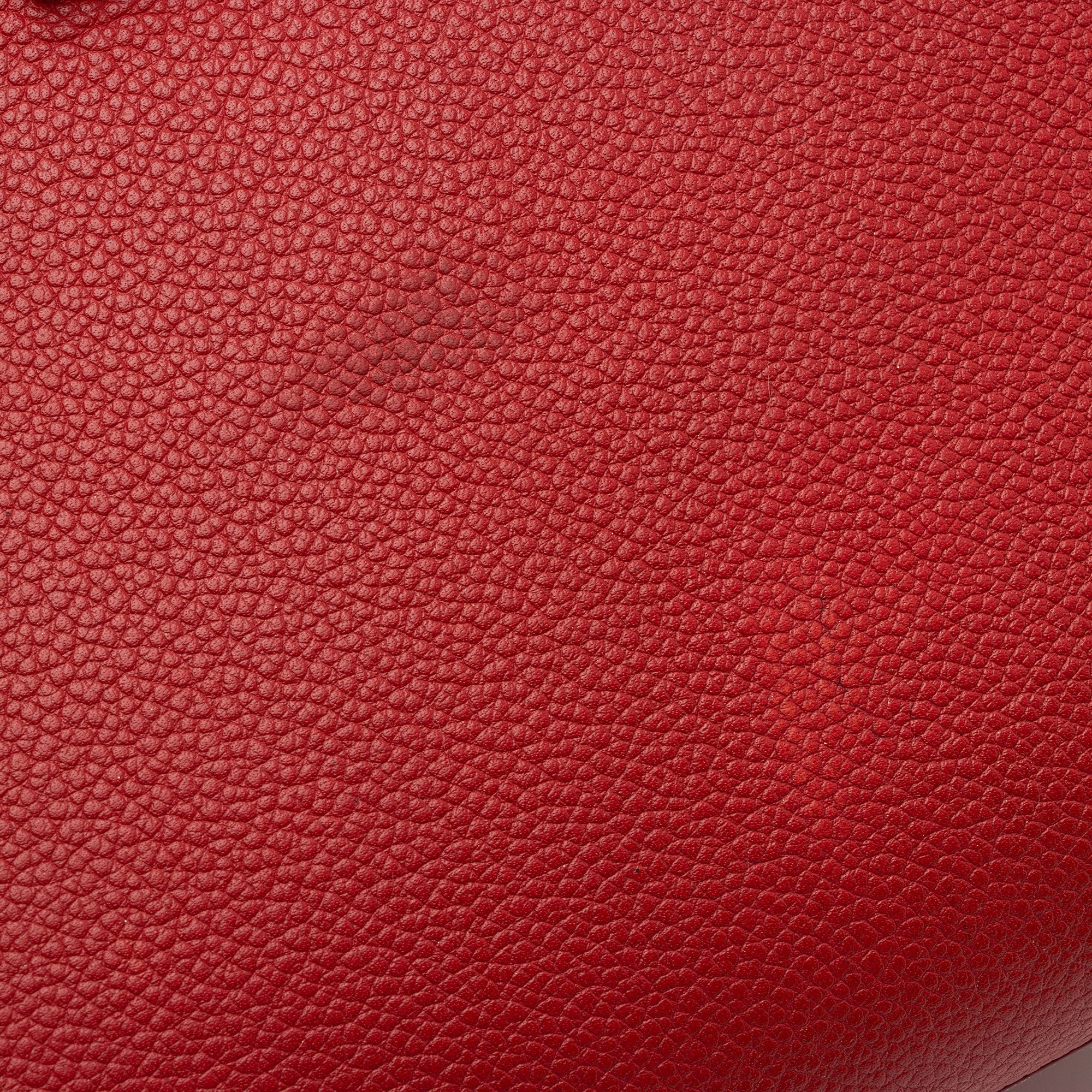 Saint Laurent Calfskin Sac De Jour Baby Tote (SHF-9fX2F7)