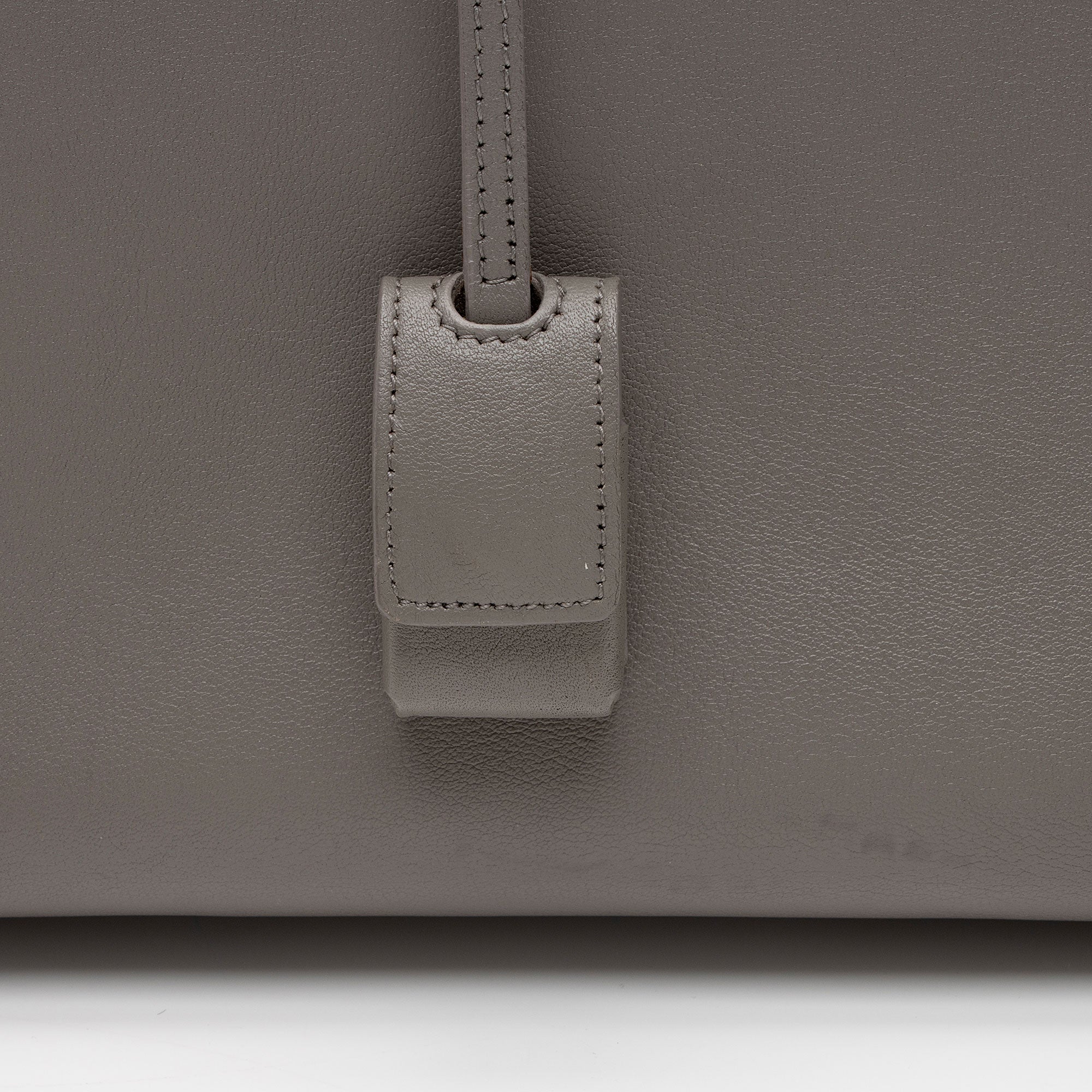 Saint Laurent Calfskin Sac De Jour Large Tote (SHF-yUc2G8)